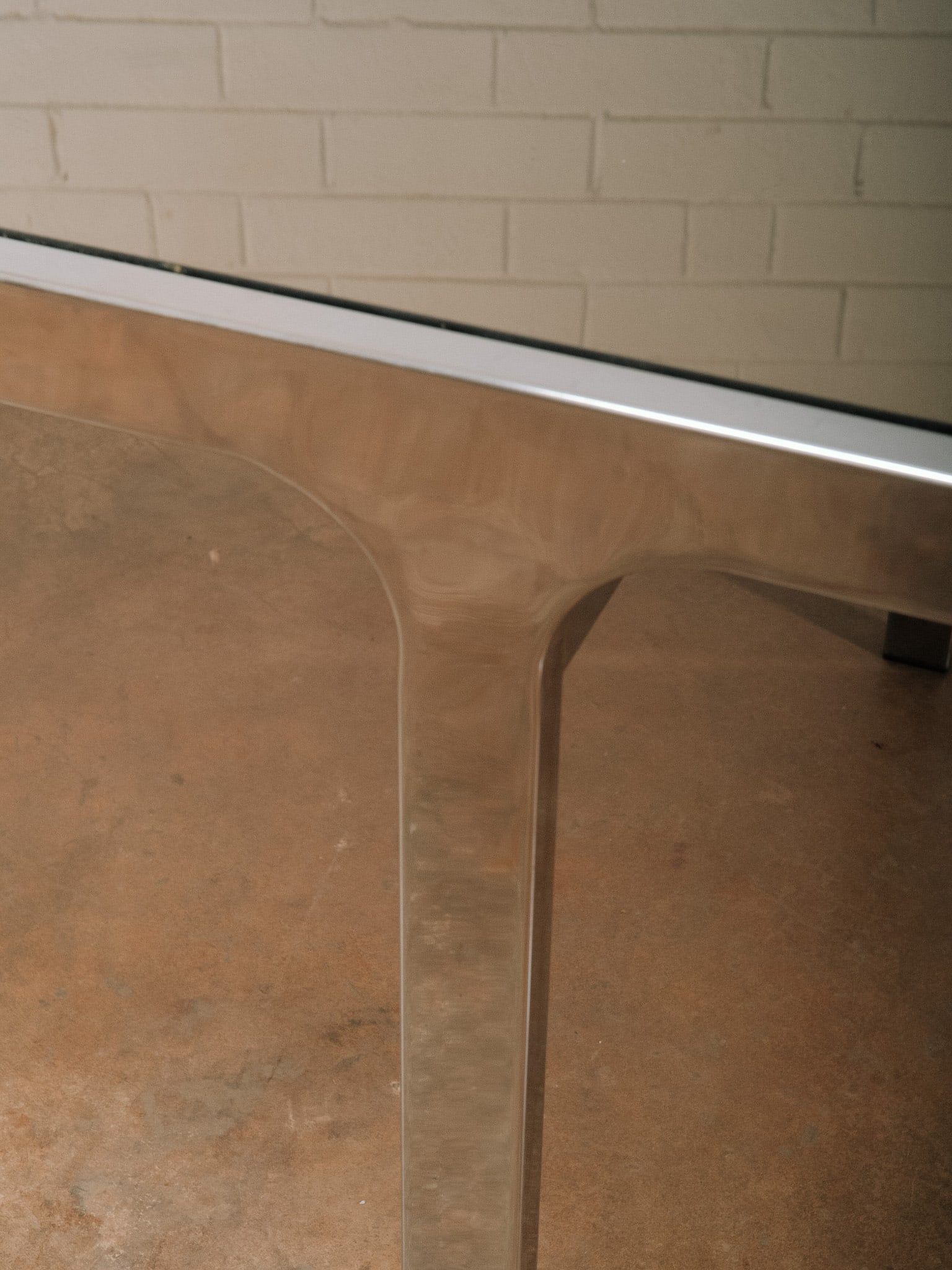 MCM Mirrored Top Dining Table - 11