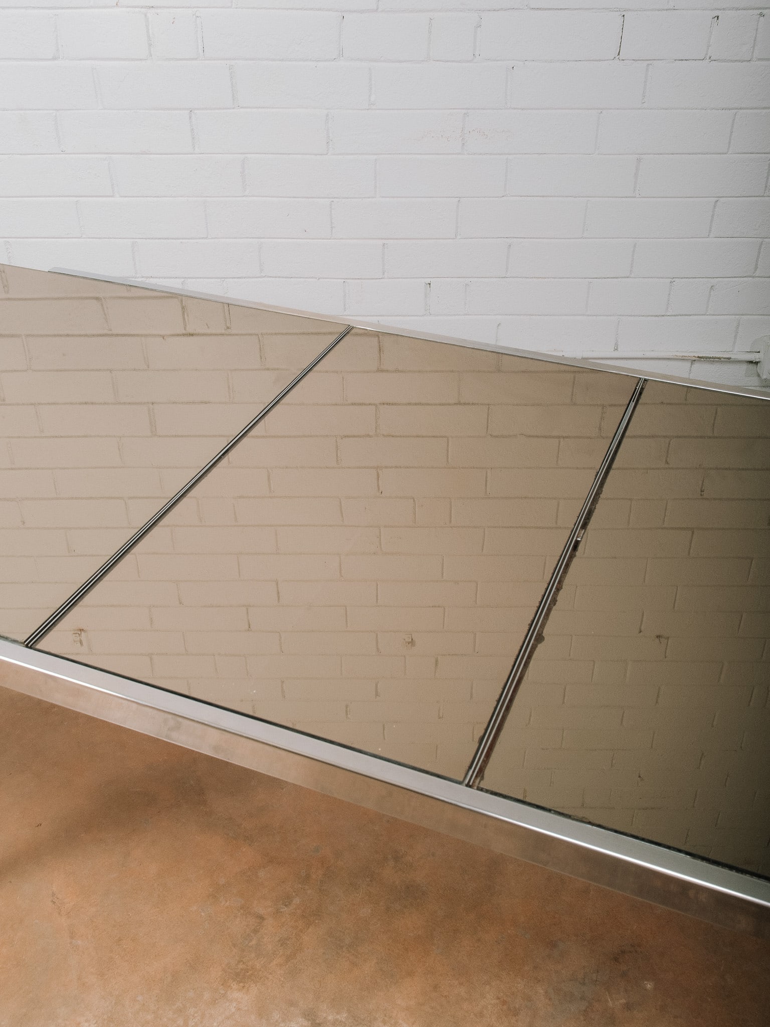MCM Mirrored Top Dining Table - 8
