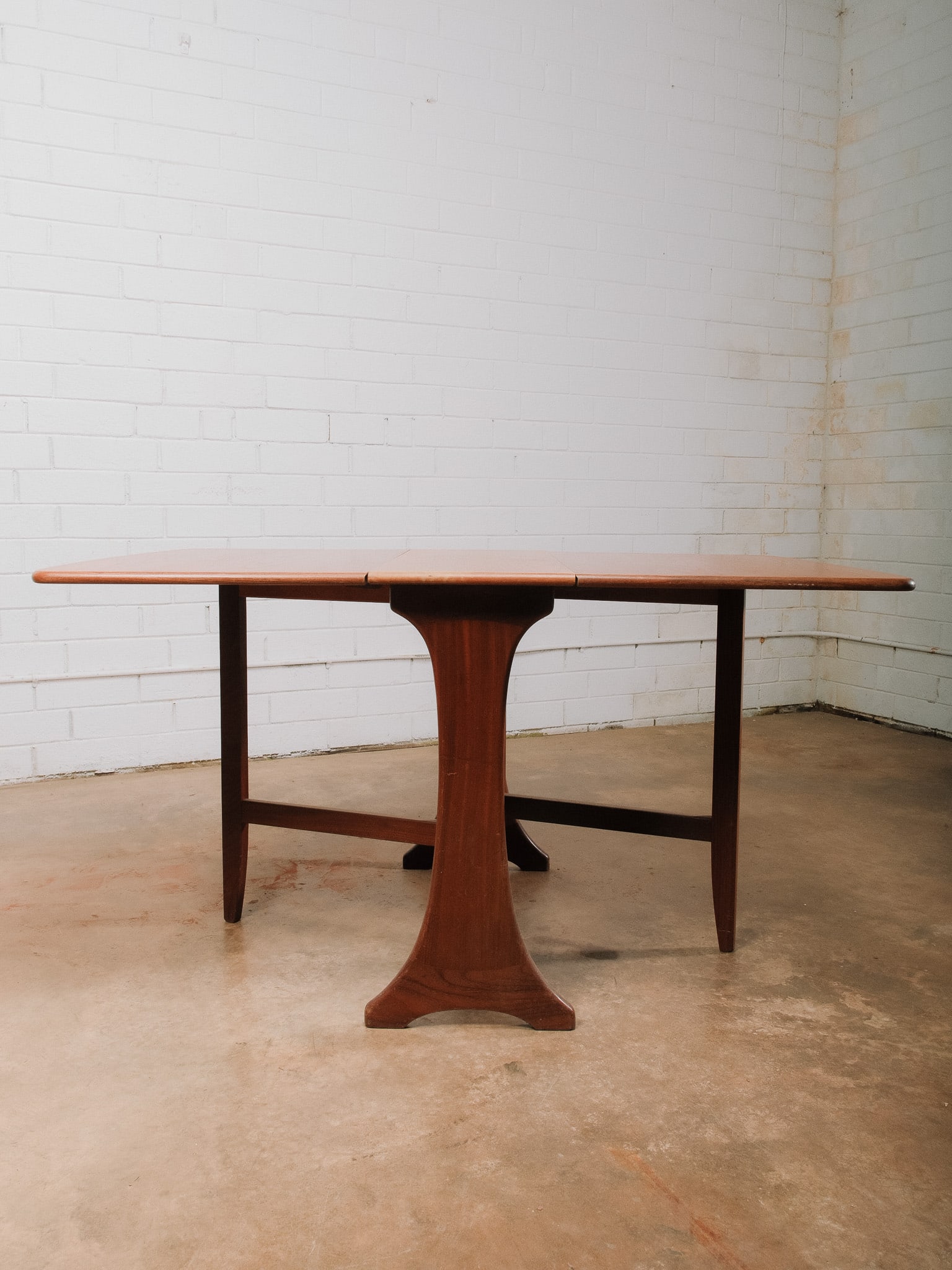 Mid-Century Drop Leaf Dining Table - 2
