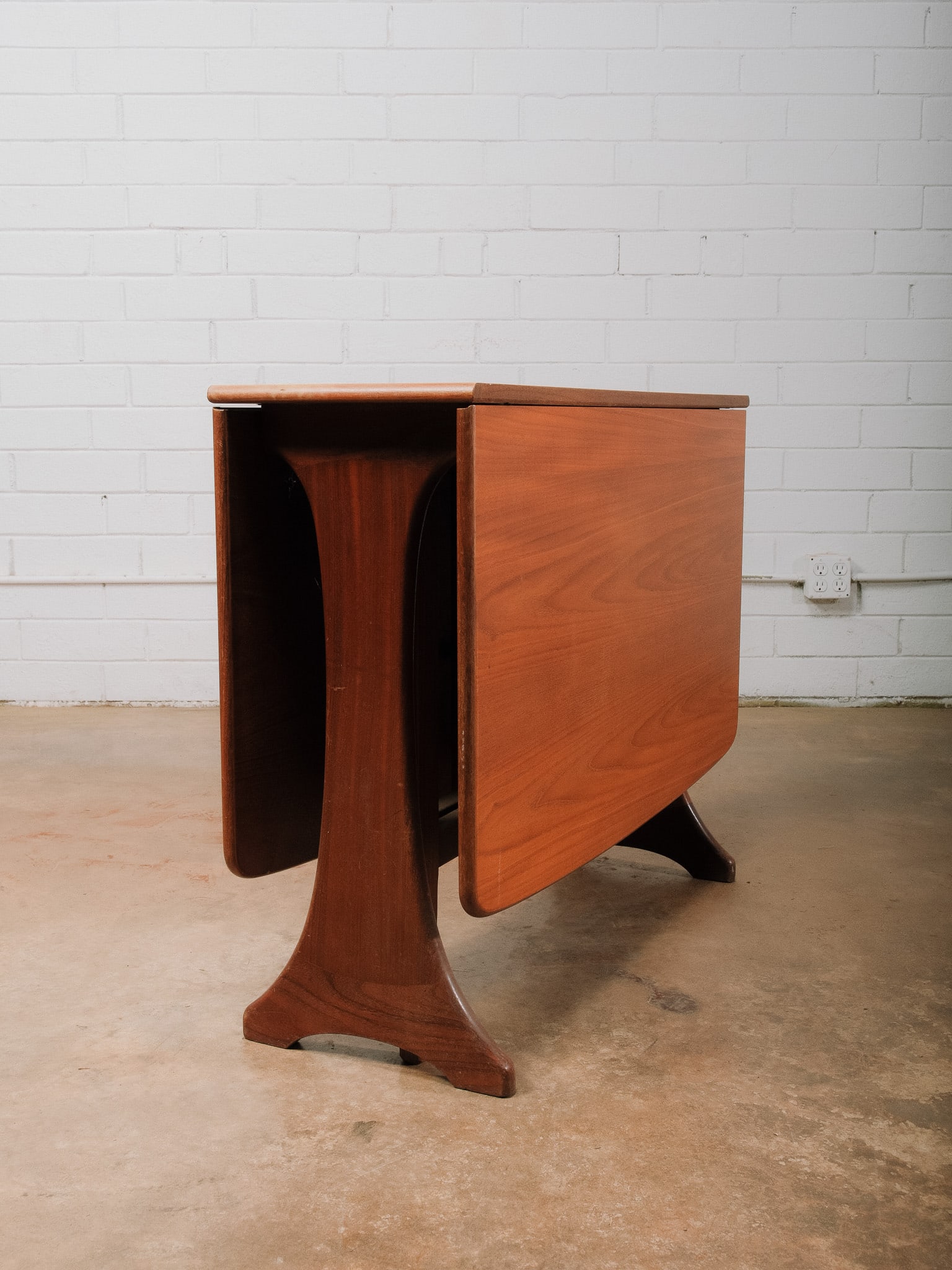 Mid-Century Drop Leaf Dining Table - 3