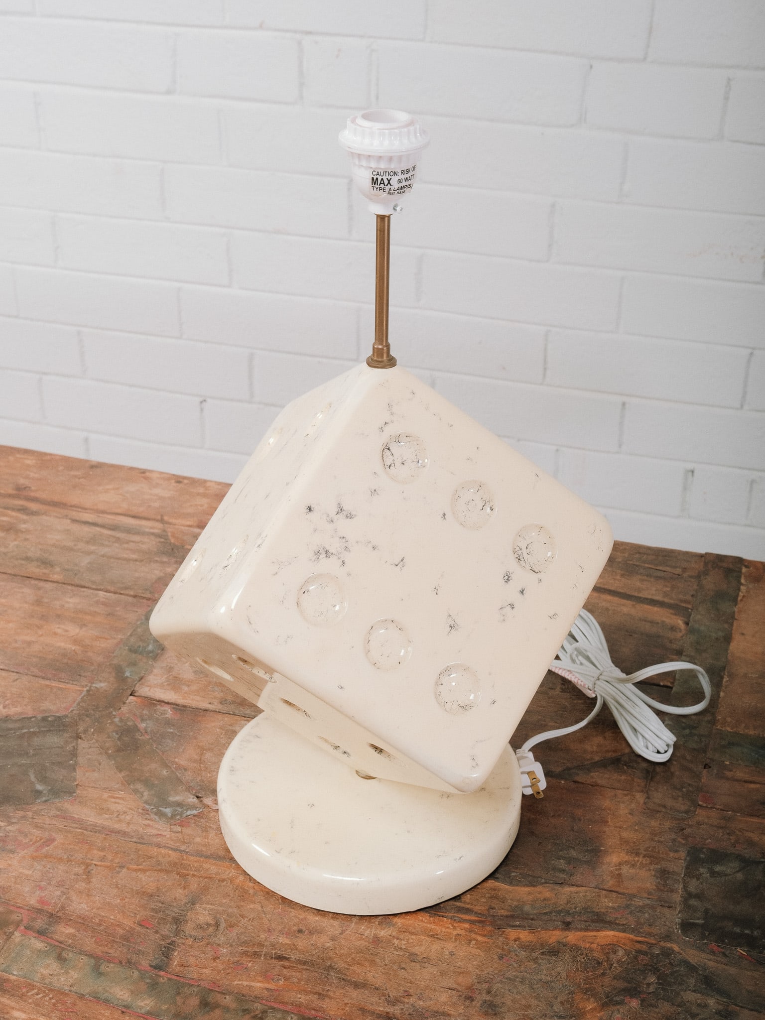 Brutalist Style Cube Table Lamp - 2