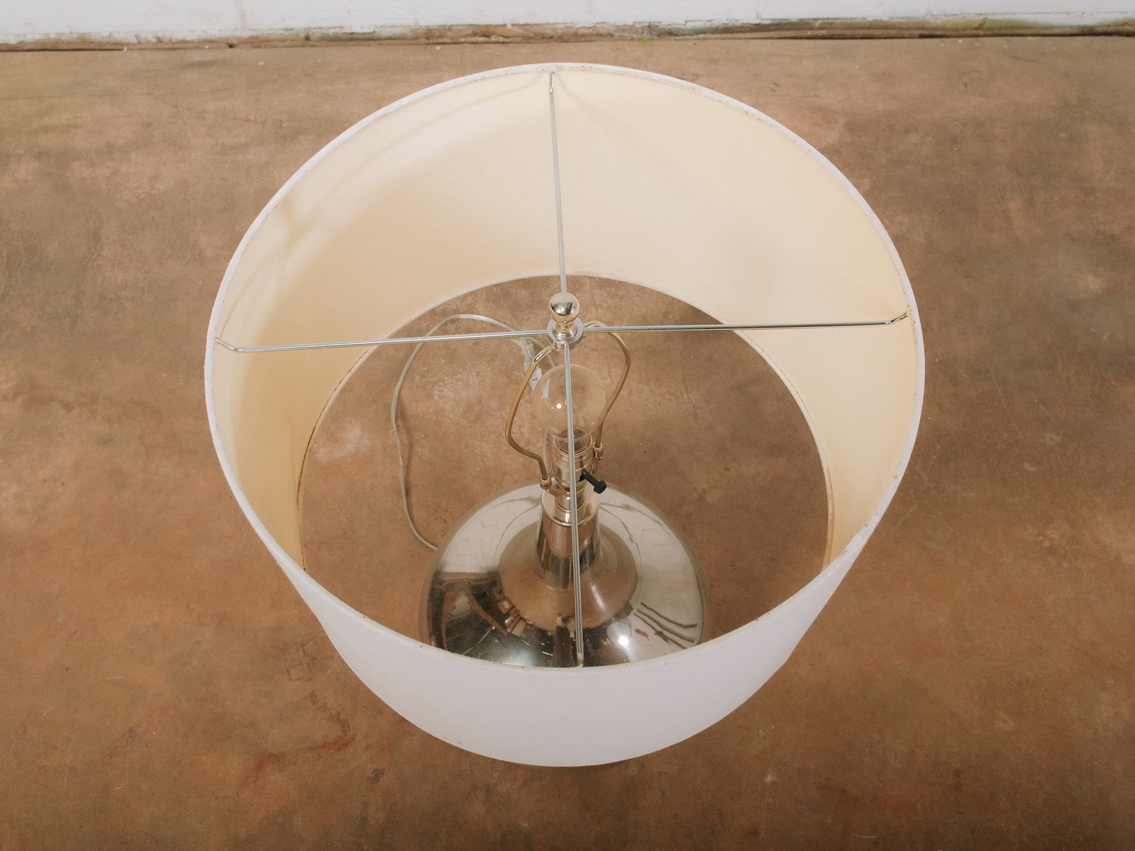 Large Chrome Table Lamp - 6