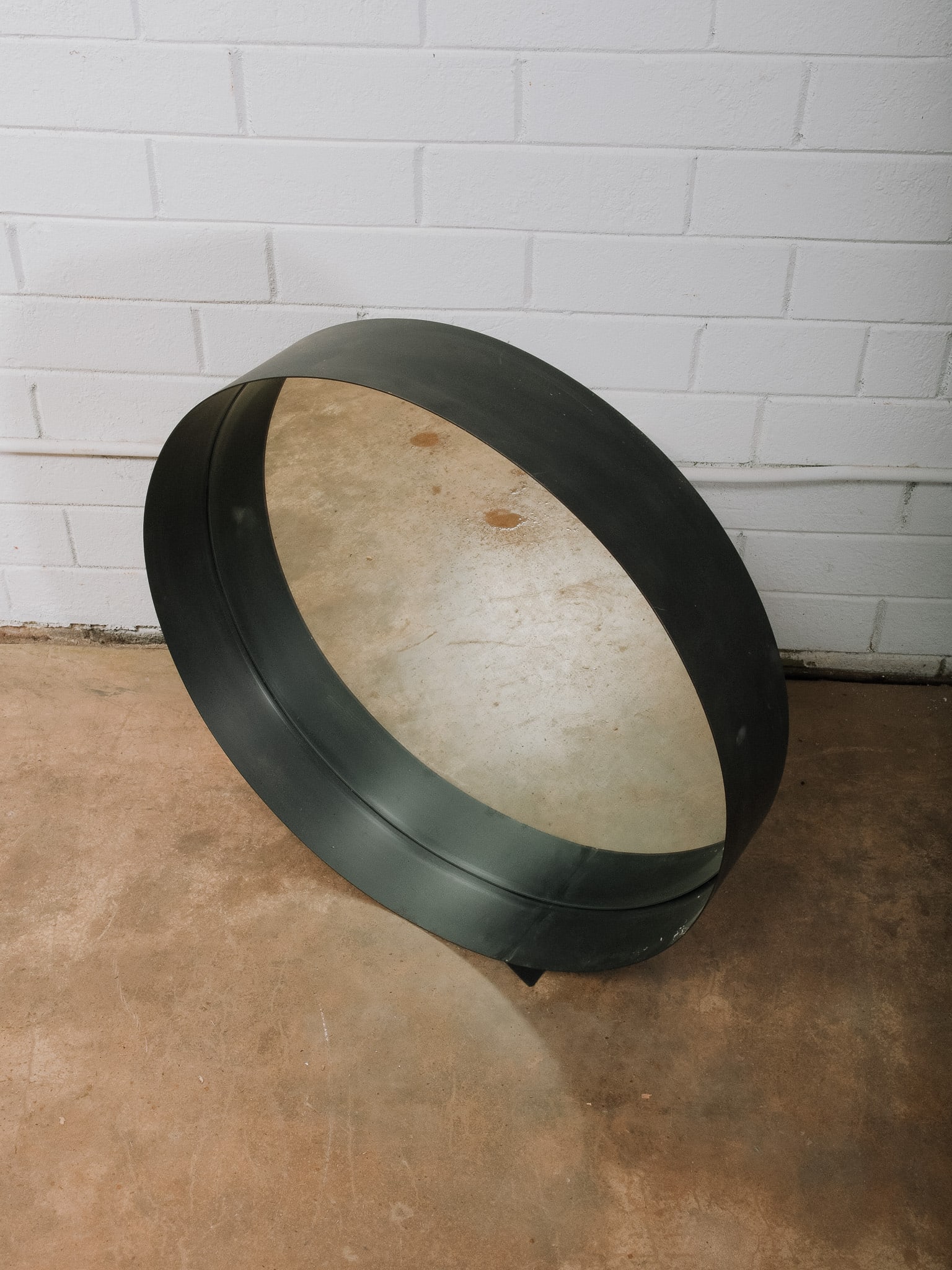 Modern Round Black Wall Mirror - 3