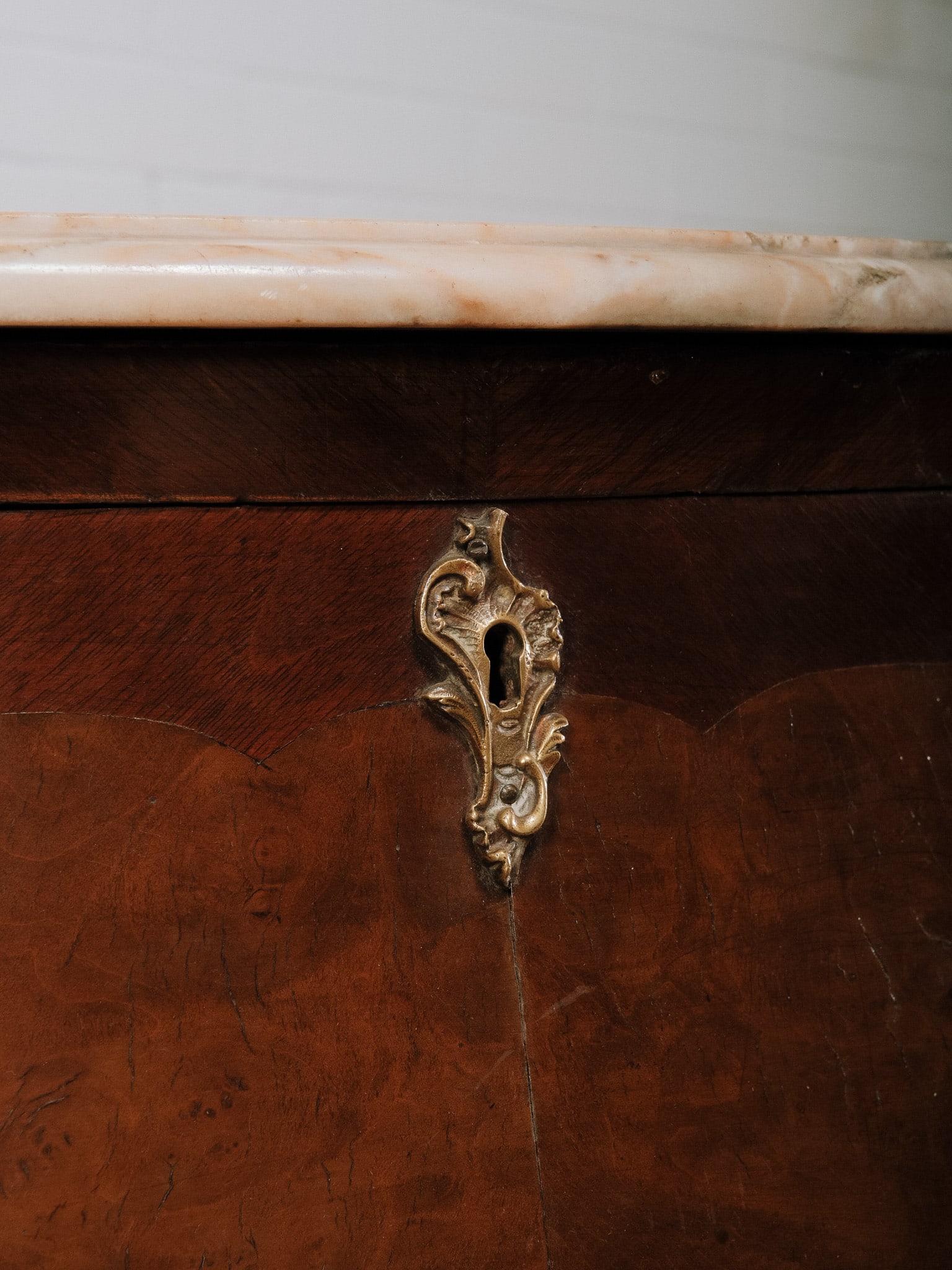 Marble Top Bombe Chest - 6