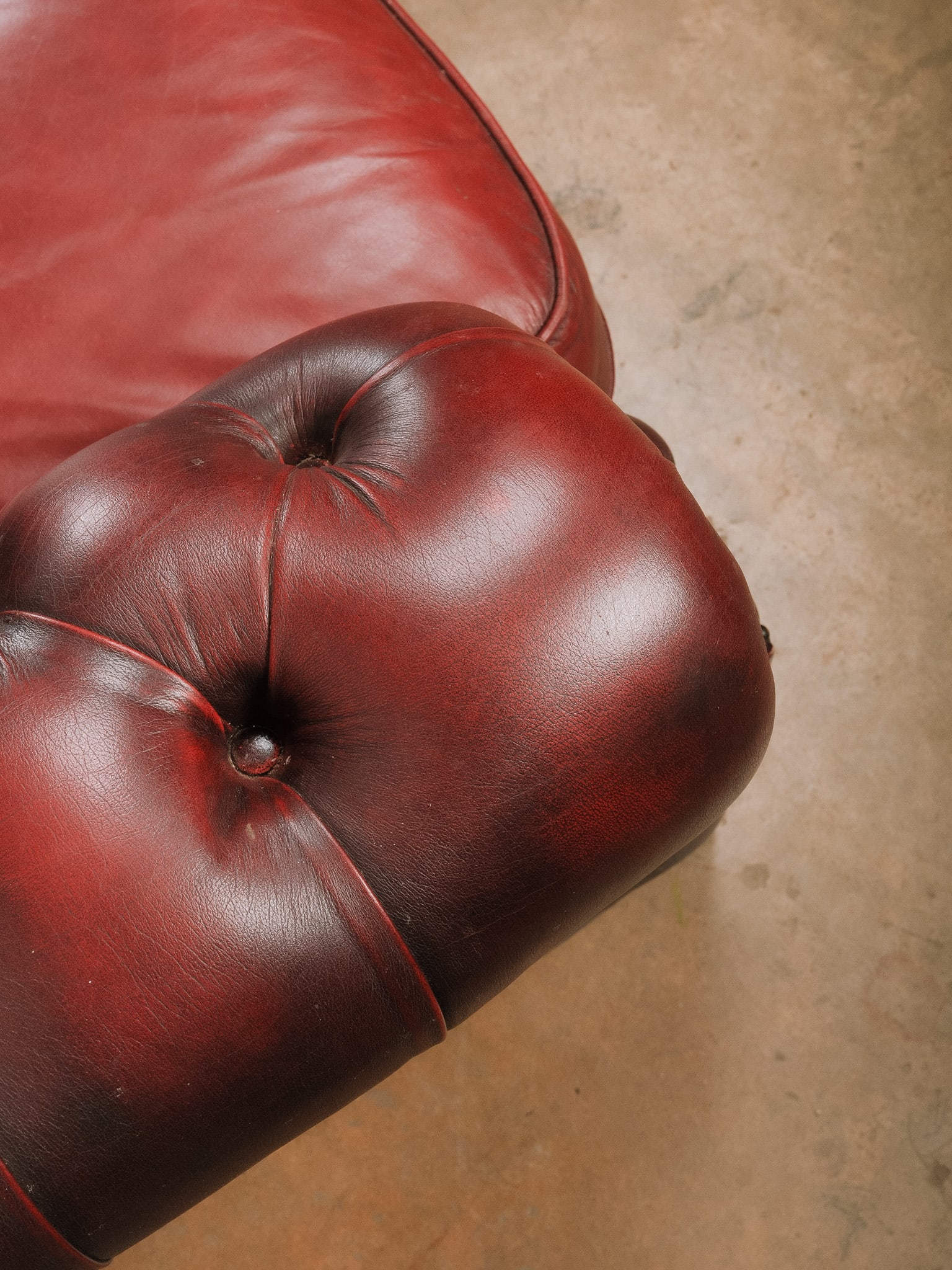 Chesterfield Leather Sofa - 10