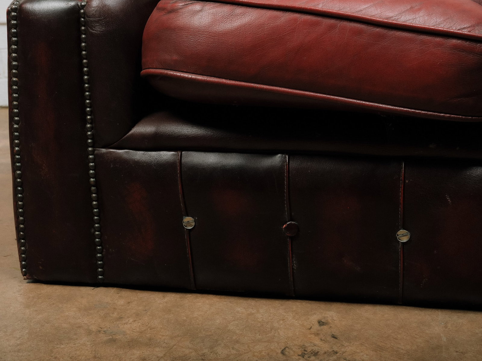 Chesterfield Leather Sofa - 12