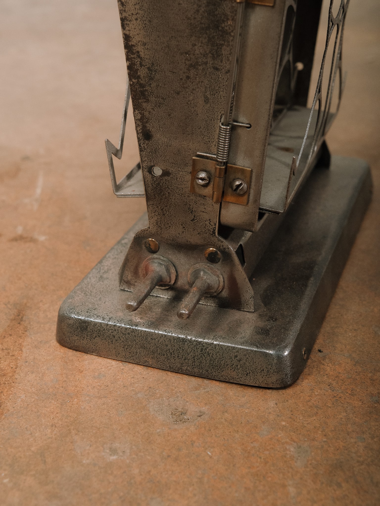Vintage Stovetop Toaster - 6
