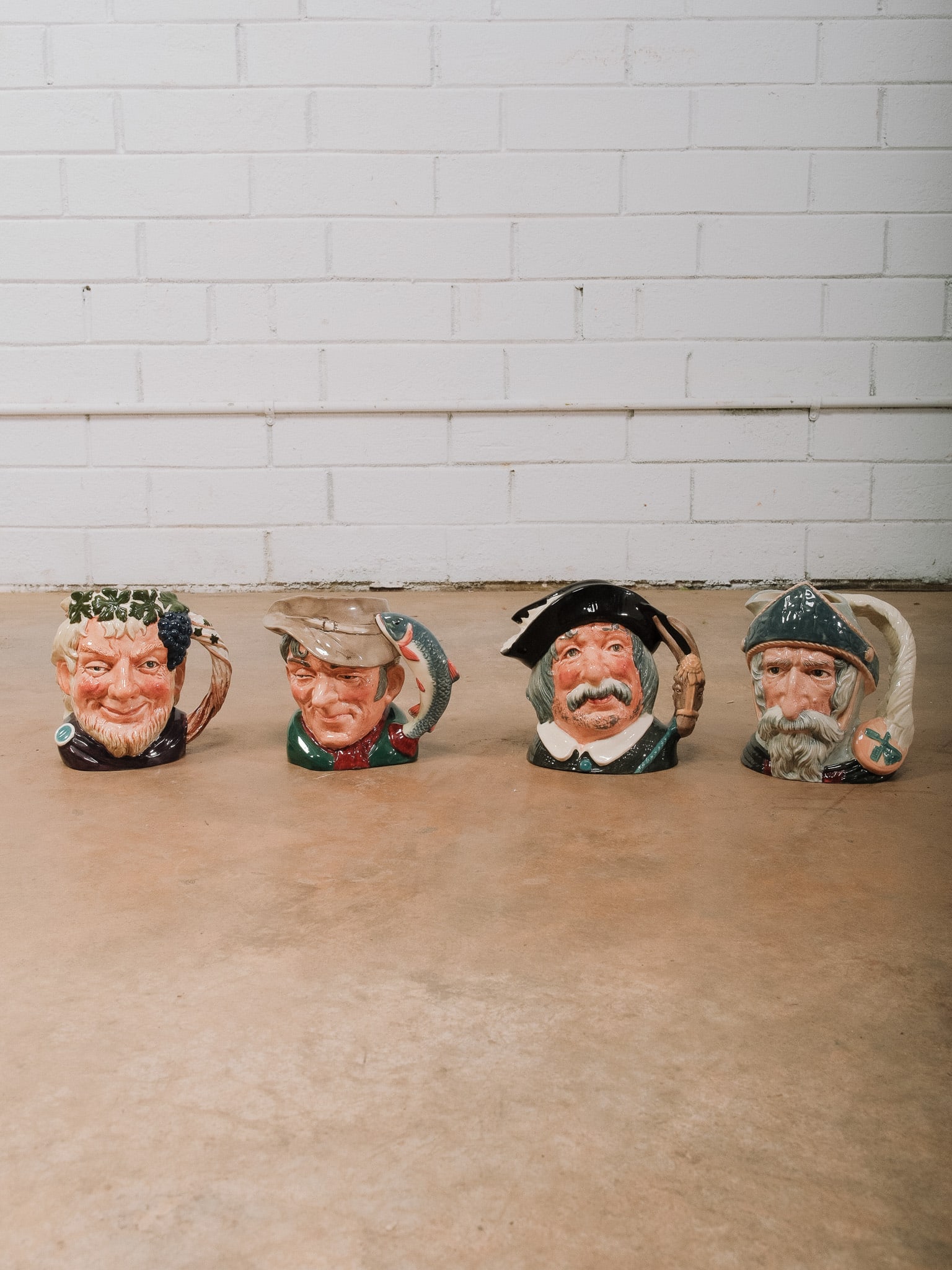Character Toby Mugs #4 - 2