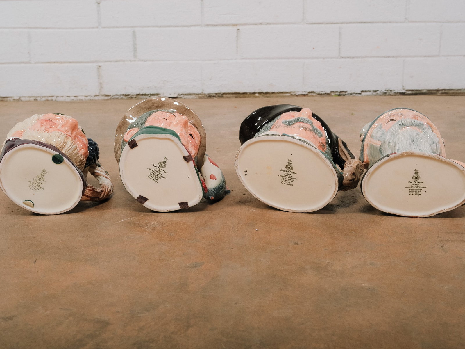Character Toby Mugs #4 - 9