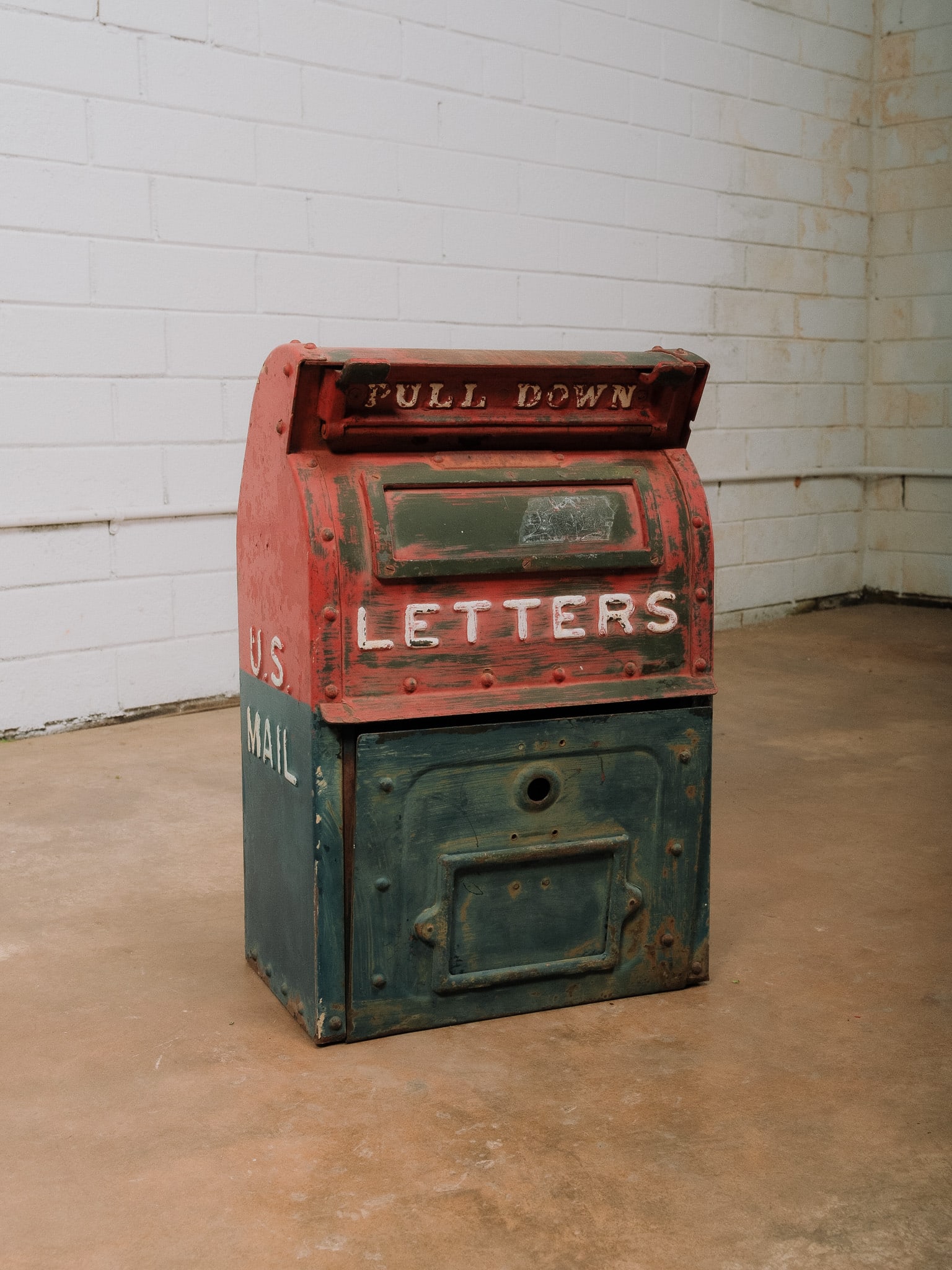 Vintage U.S. Mailbox - 2