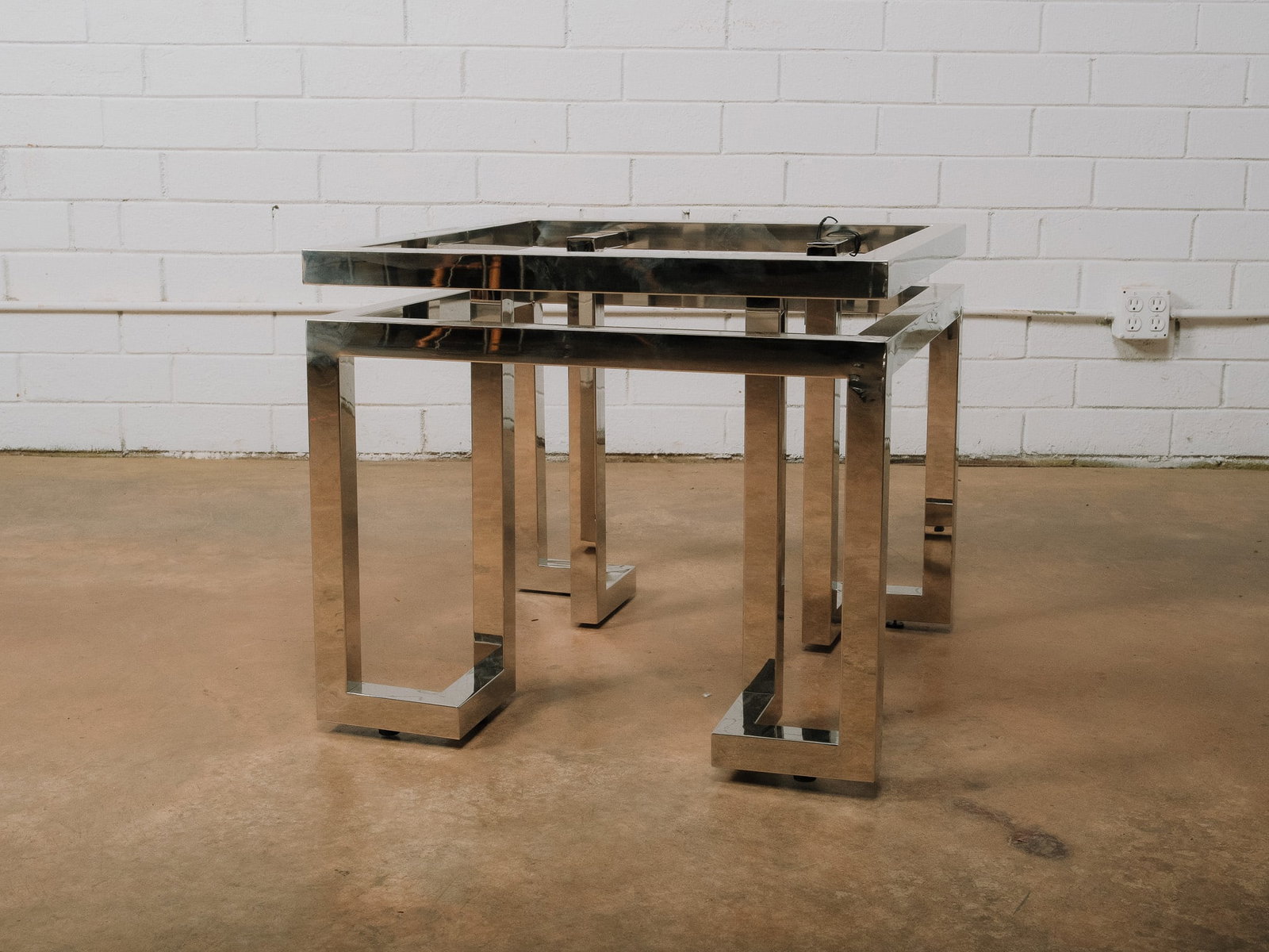 Chrome Accent Table Base (1 of 8)