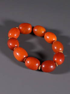 AMBER BEADED BRACELET: Bead-Diameter 2X2.5cm/ Weight 48g Description Statement: Any description statement is given as a courtesy to a client, is an opinion and should not be treated as a statement of fact and Merces