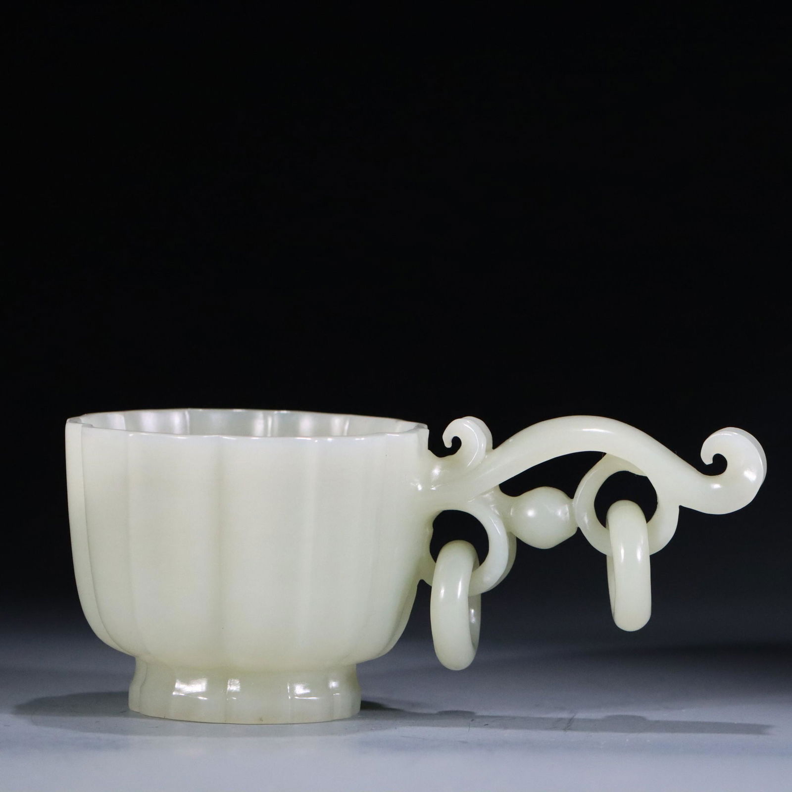 A HETIAN JADE CUP,QING DYNASTY (1 of 9)