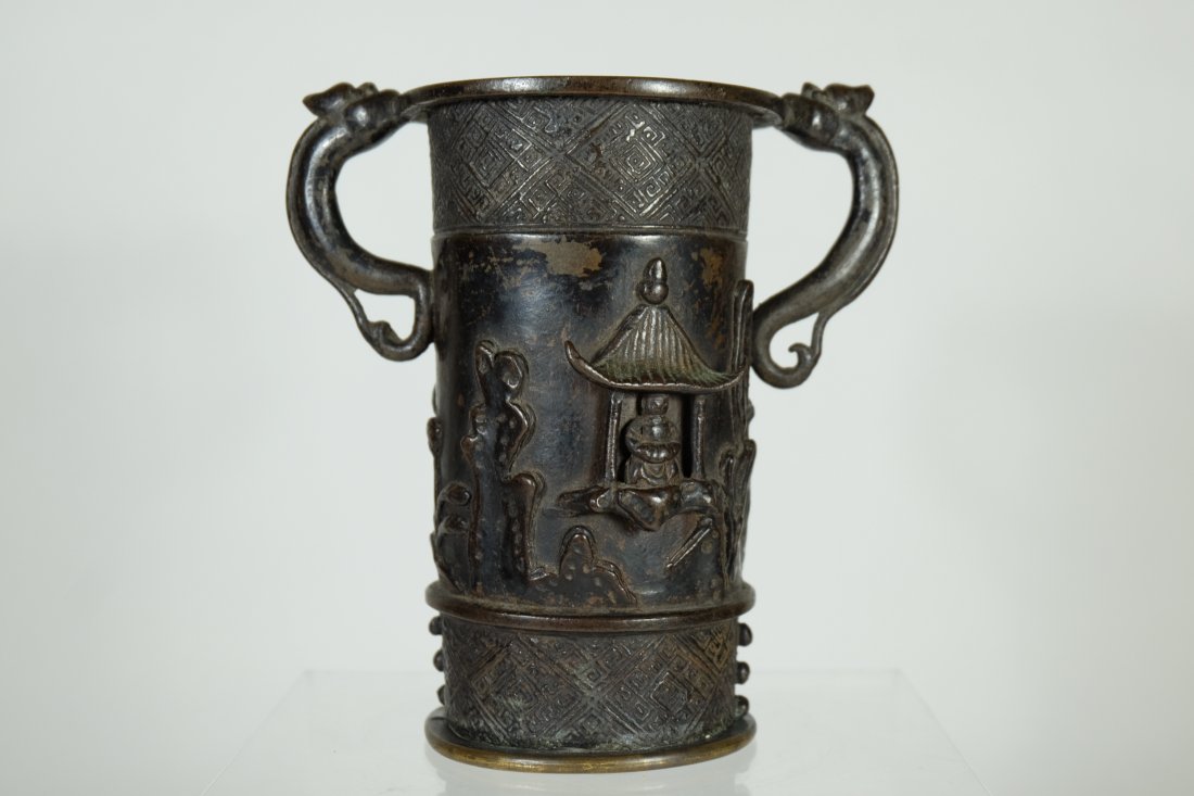 Chinese Bronze BrushPot Or Cup.With Handles (1 of 20)