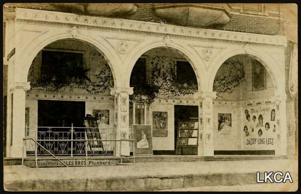 Maquoketa, Iowa Theater Real photo of the