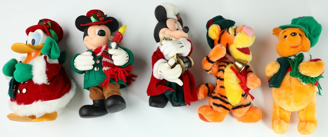 Main Street Window Christmas Character Display (1 of 8)