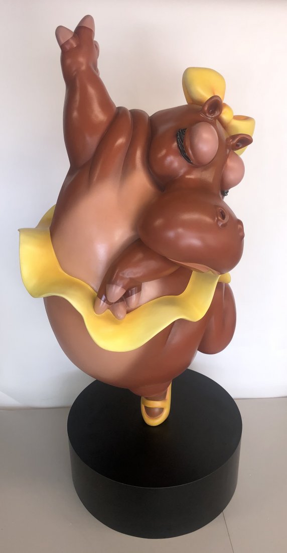 Lifesize Hyacinth Hippo from Fantasia Statue (1 of 8)