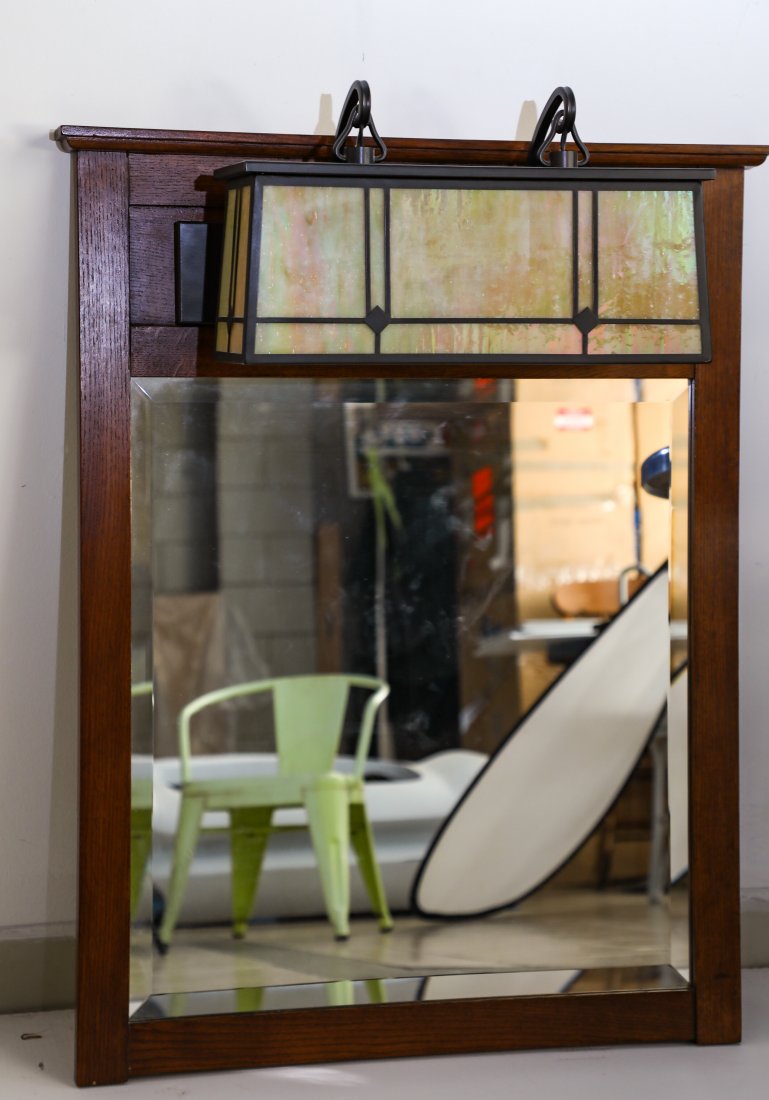 Disney DCA Grand Californian Hotel Mirror & Lamp (1 of 7)