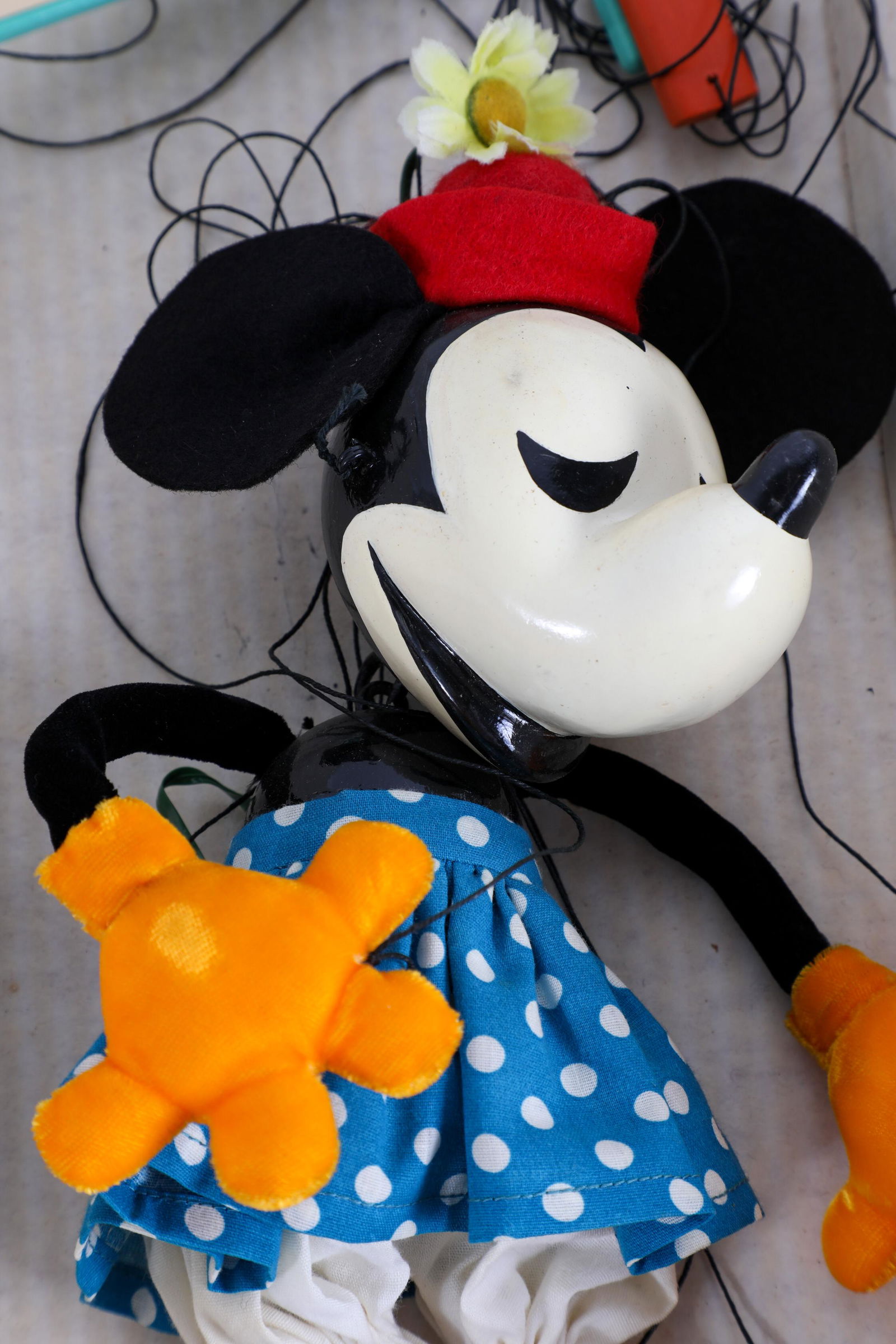 Disney Bob Baker Minnie Mouse Marionette LE (1 of 8)