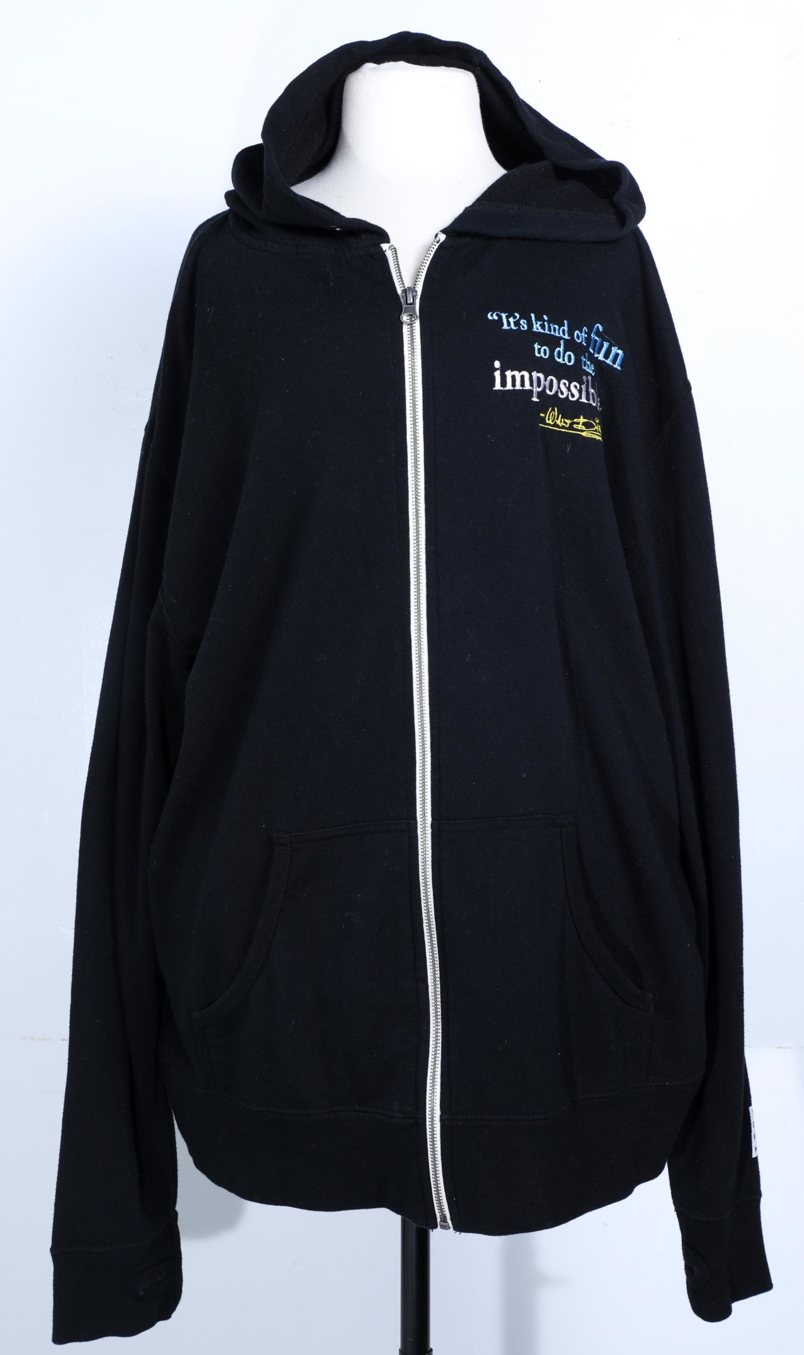 Walt Disney Musuem Sweater: Walt Disney Museum Sweater - "It's kind of fun to do the impossible" quote from Walt Disney. The sweater is size 2XL and is in good condition with normal wear from age and minimal handling.