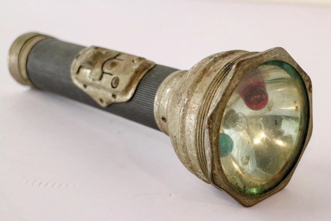 California Adventure Tower of Terror Hotel Boiler Room Desk Prop Vintage Flashlight (1 of 6)