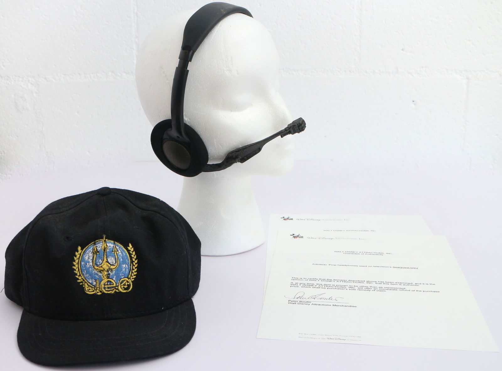 Pair of seaQuest DSV Prop Hat and Headphones with Walt Disney Attractions COAs. (1 of 3)