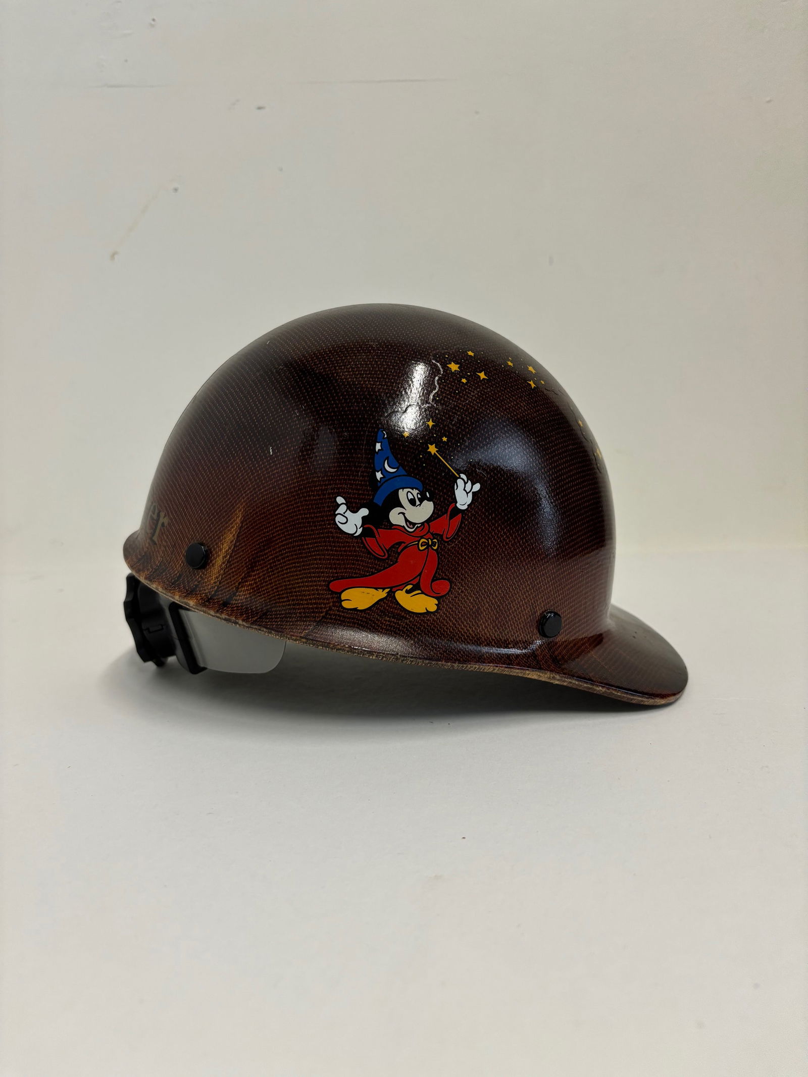 Star Wars: Galaxy's Edge Imagineering Hard Hat. (1 of 6)