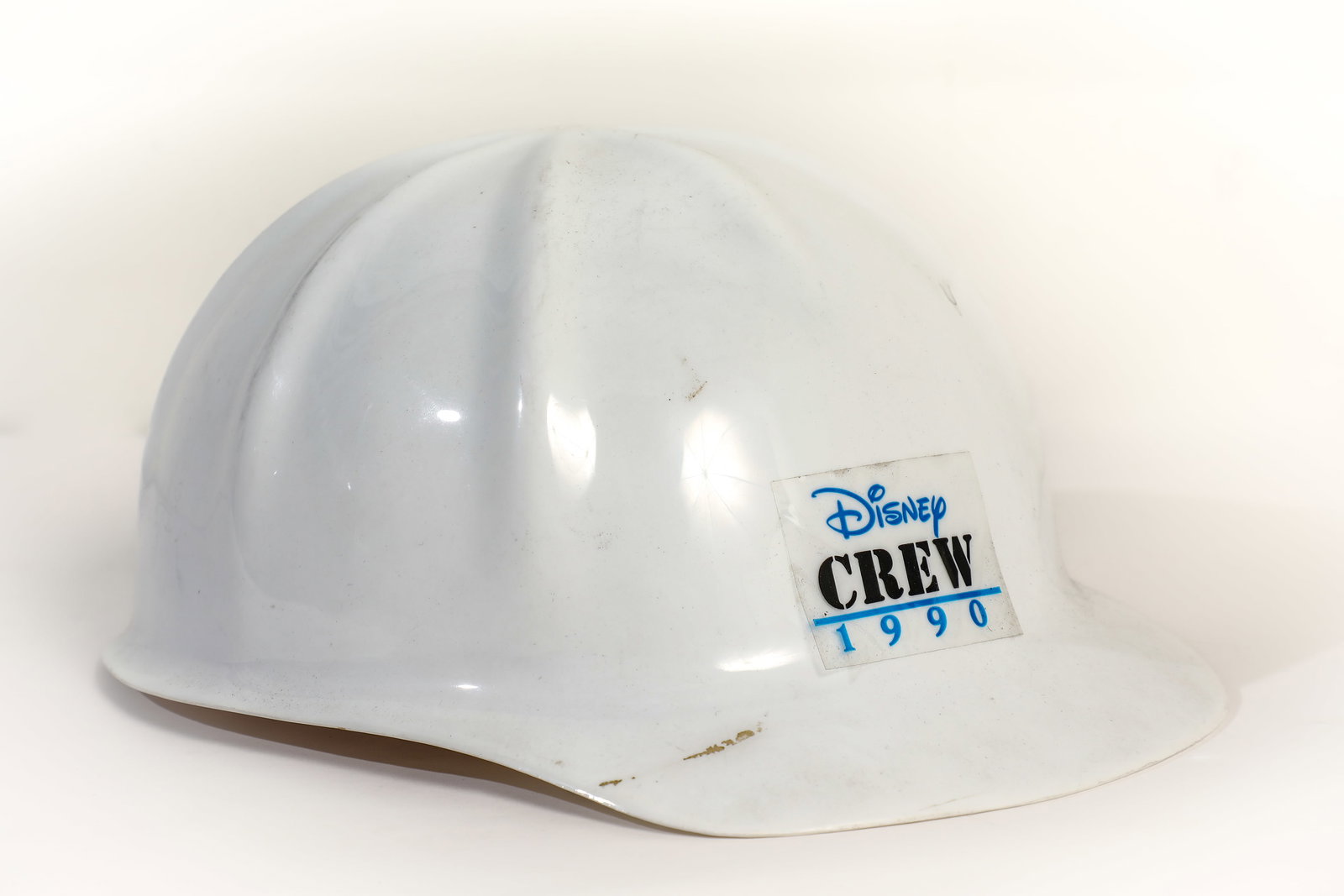 Disney Crew 1990 Construction Hardhat. (1 of 4)