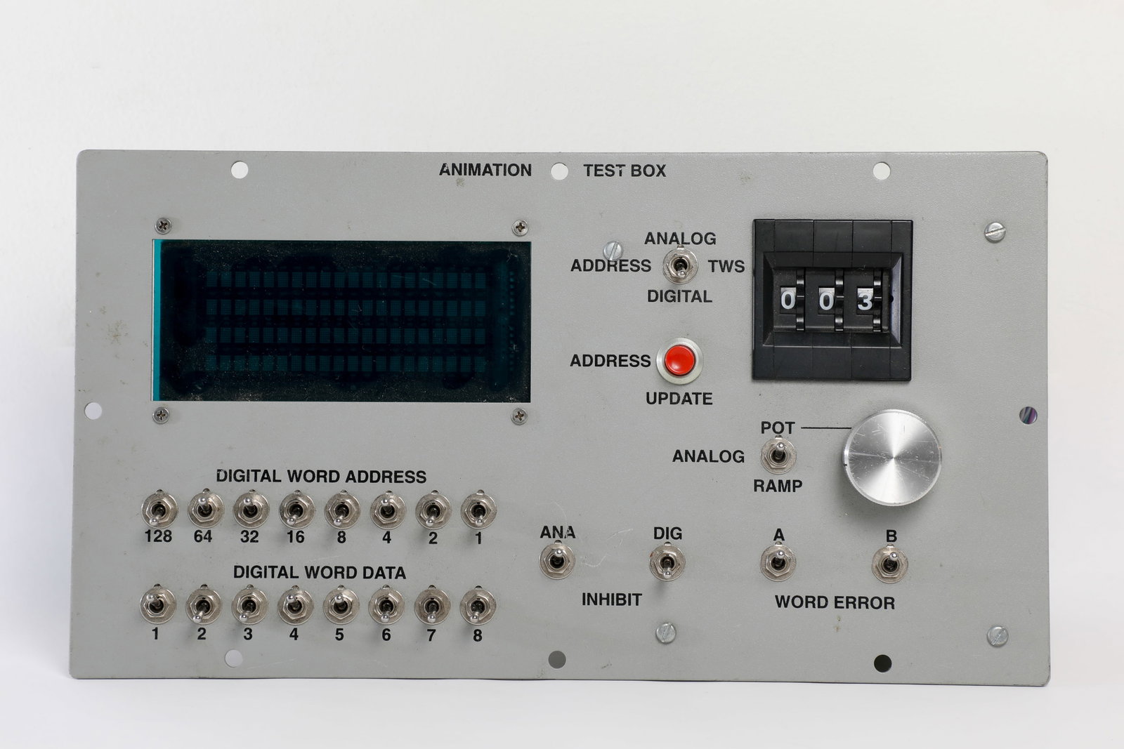 Disneyland - Pirates of the Caribbean Audio-Animatronics Test Box (2000s) (1 of 4)