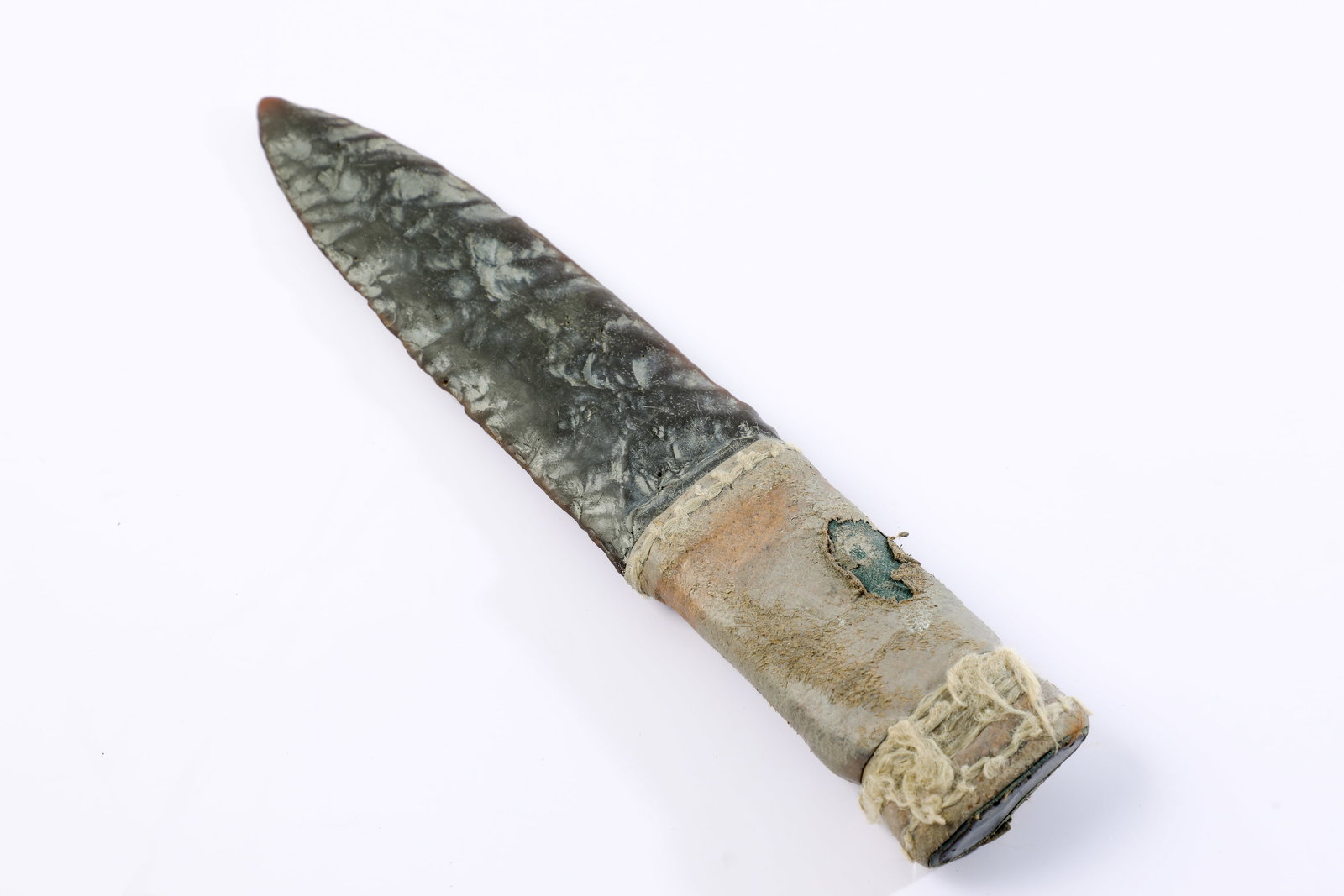 Disneyland - Frontierland Shop Stone and Antler Knife Prop (2000s) (1 of 5)