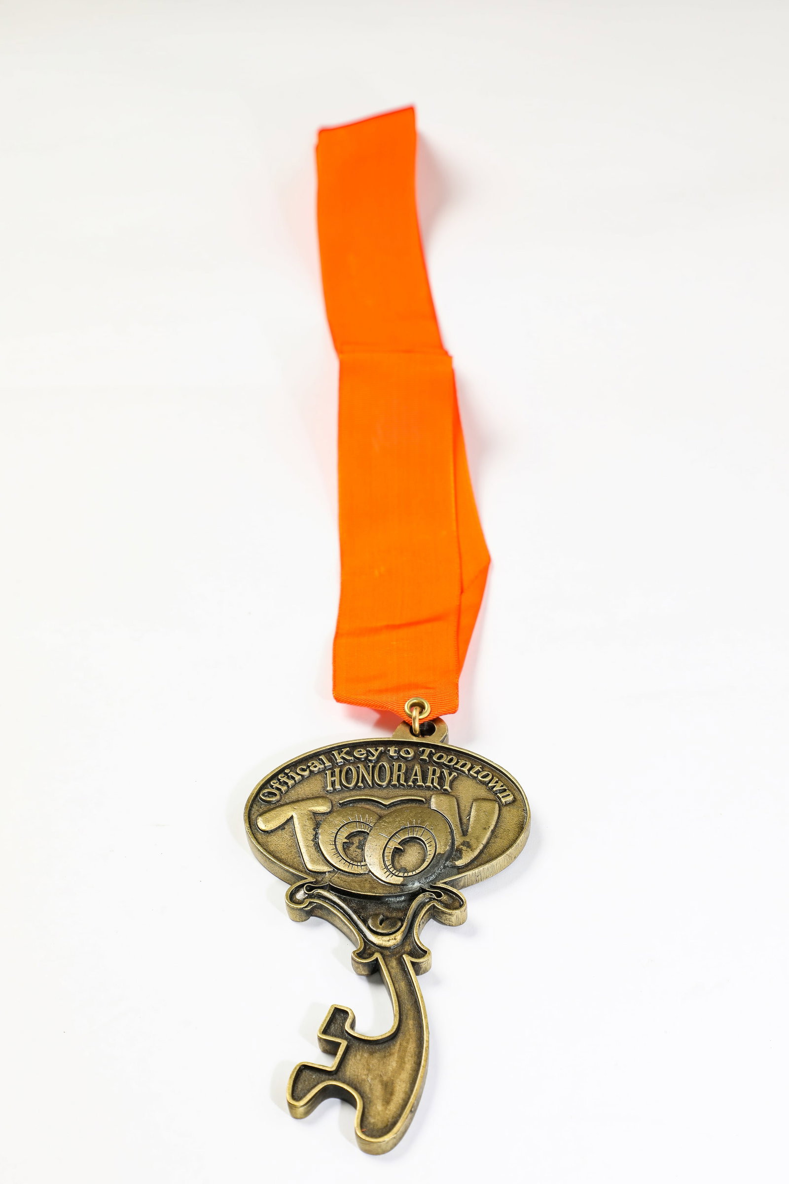Disneyland Mickey’s Toontown “Honorary Toon” Official Key Medallion (Walt Disney, 1993): “Honorary Toons” were so lucky to be awarded this Mickey’s Toontown Honorary Toon Medallion - the Official Key to Mickey’s Toontown at Disneyland! Mickey’s Toontown opened with “Mickey