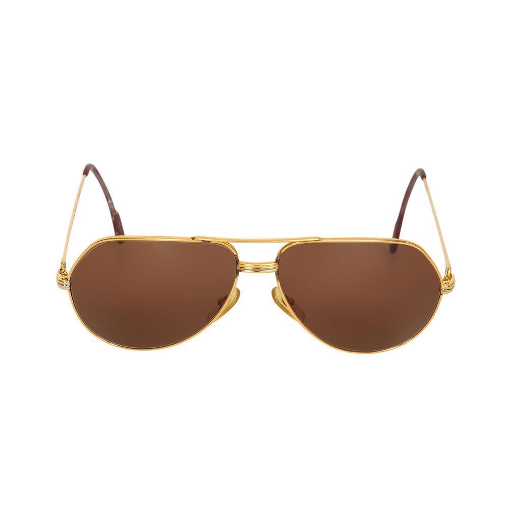 Cartier Aviator Sonnenbrille.: Goldfarbenes Gestell, braun getönte Gläser, Logo an beiden Bügeln. In Etui. - Akt. Neupreis: 990 Euro. - Guter Erhalt, Gestell tls. leicht angelaufen. - D