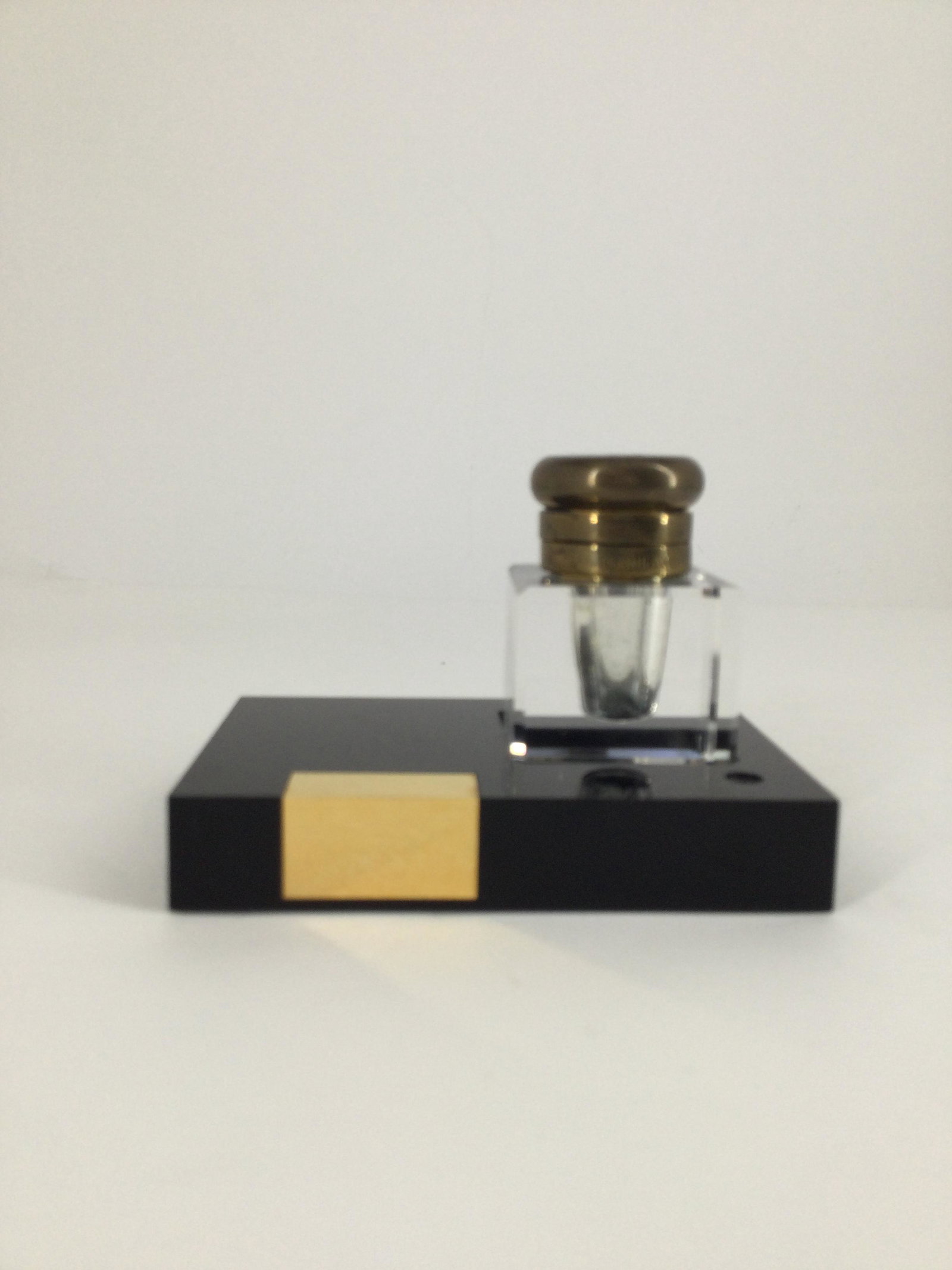 Vintage Montblanc Meisterstuck crystal inkwell and stand (1 of 9)