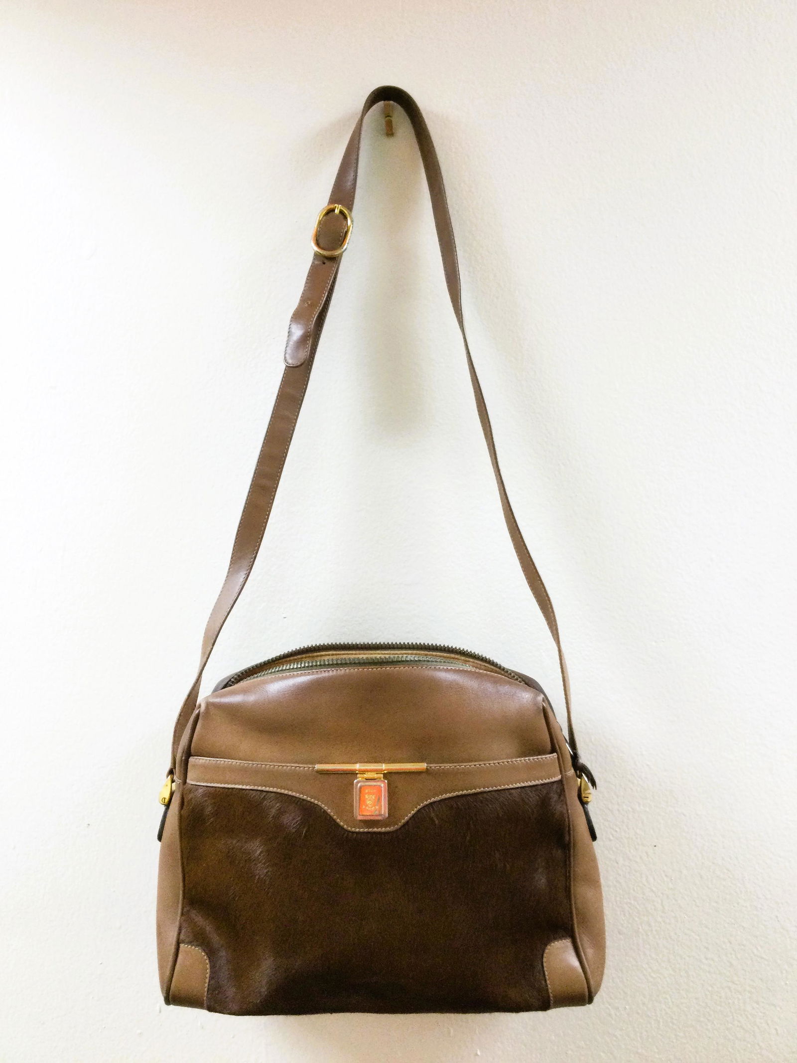 Vintage Gucci Brown Leather Purse (1 of 10)