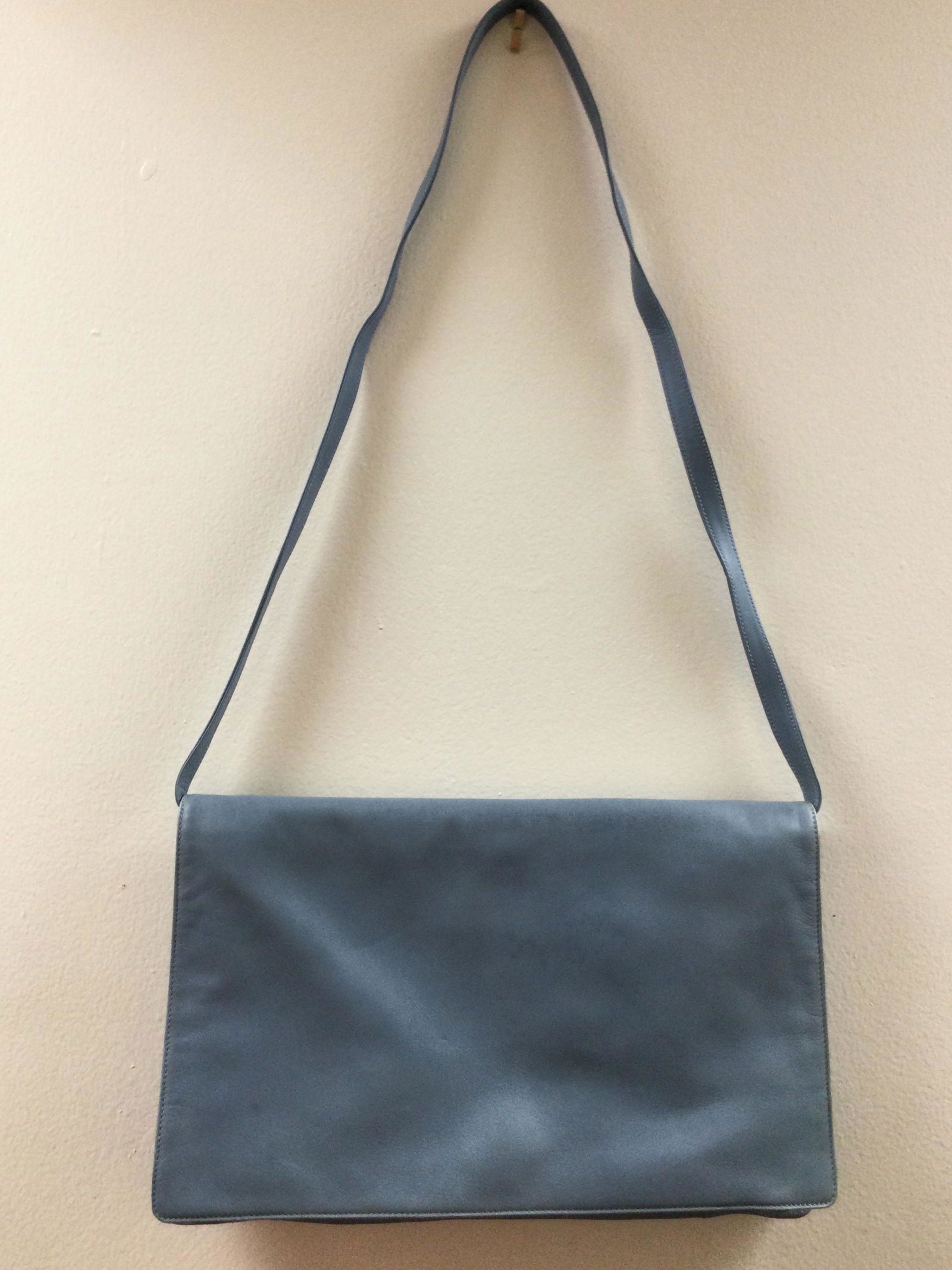 Mark Cross - Crossbody Blue Leather Bag: Mark Cross - Crossbody Blue Leather Bag Approx. size 9 inches tall x 13.75 wide x 2 deep, 18.25 drop. Approx. weight 1 lbs. 1 oz. IMPORTANT: In House Shipping.