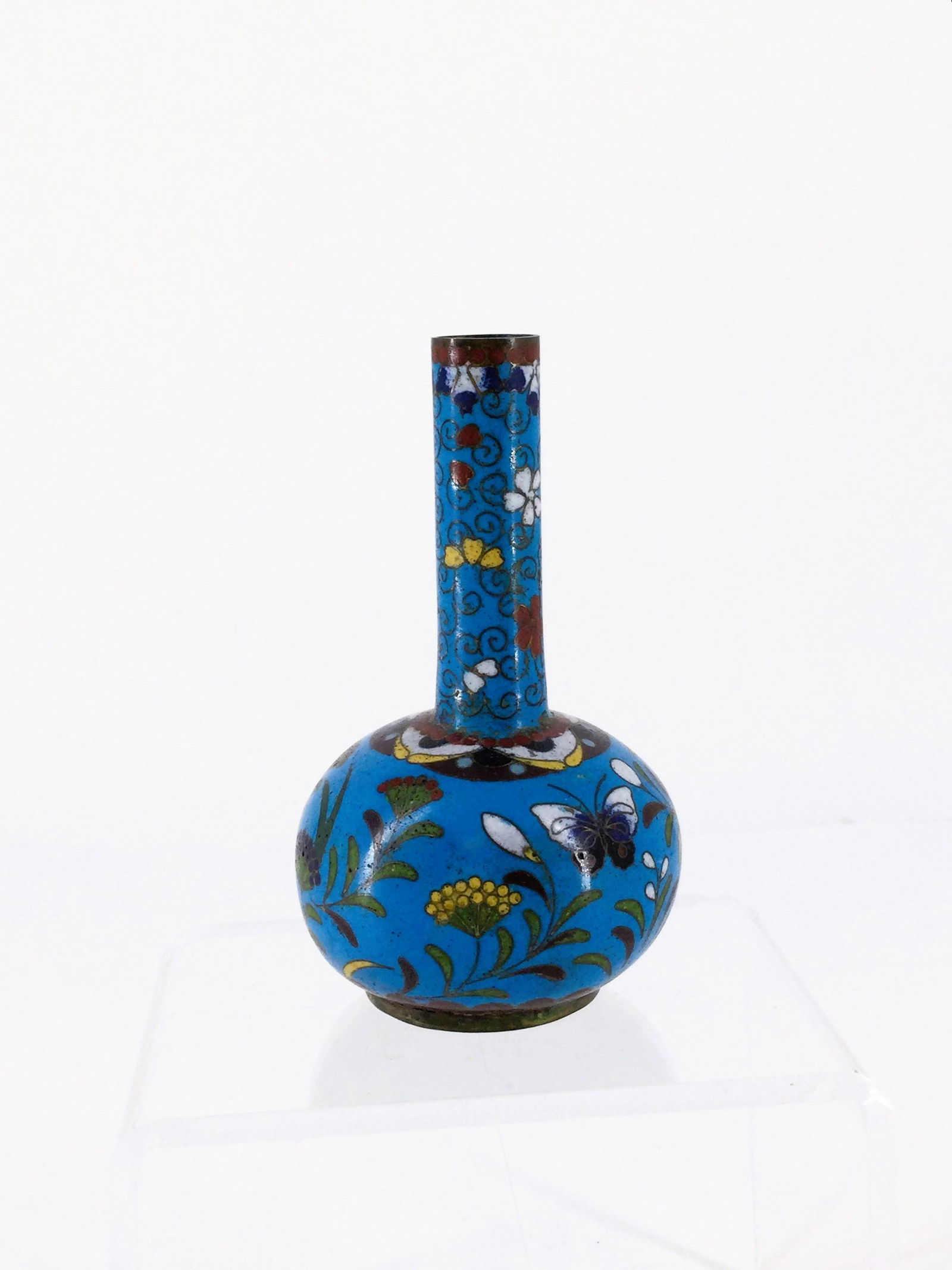 Chinese Cloisonne Vase Butterflies & Floral Motif (1 of 7)