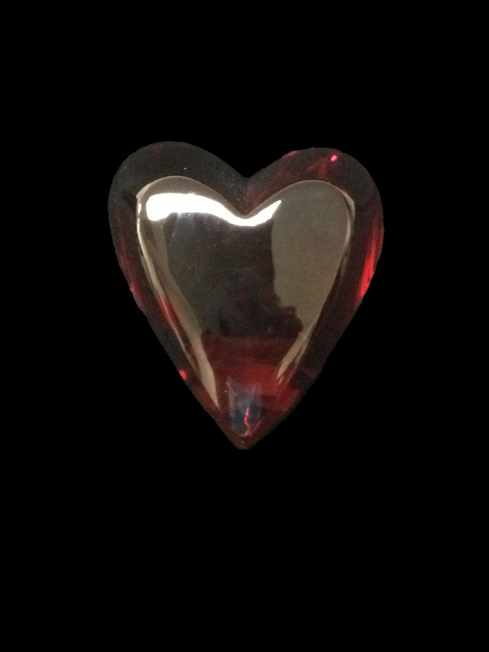 Baccarat signed Heart Paperweight (1 of 5)