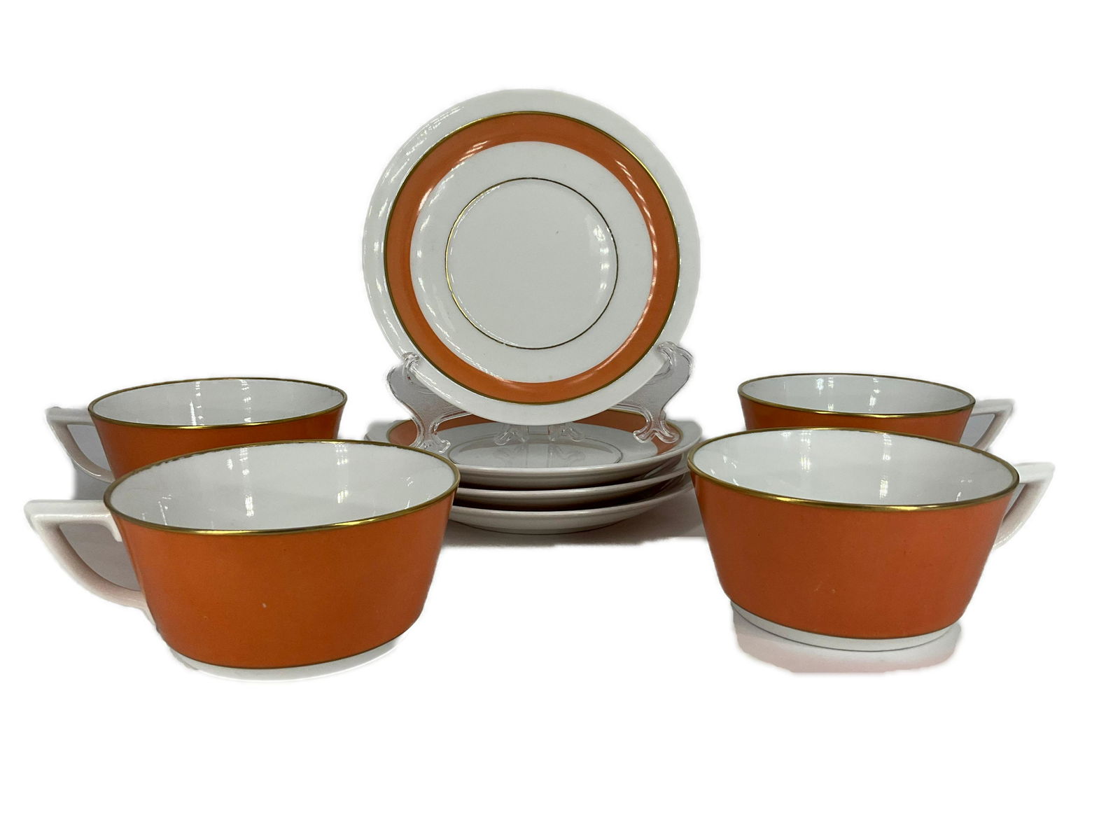 Royal Copenhagen 4 Tea Cup and Saucer Set 792/9536 Jaegersborg (1 of 4)