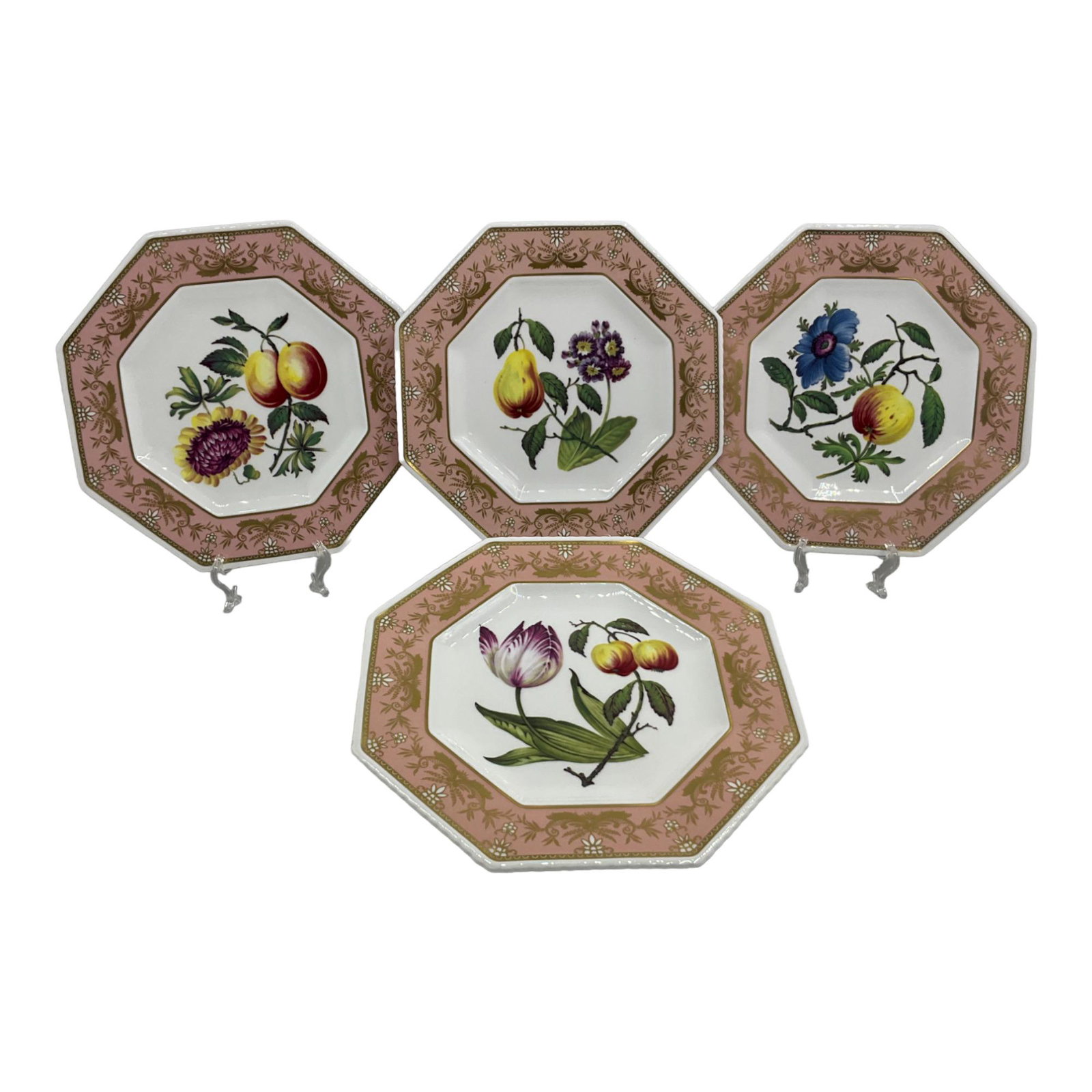 Lot of 4 Spode The Cabinet Collection 1-4 Plates: Lot of 4 Spode plates from The Cabinet Collection #1-4. 1, Polyanthus and pear. 2, Tulip and Apple. 3, Chrysanthemum and Plum. 4, Anemone and Apple. Approx. size 9 inches wide. Approx weight together 