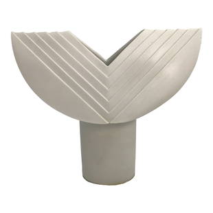 Rosenthal Studio Linie Ambrogio Pozzi Totem Porcelain Vase: Rosenthal Studio Linie Ambrogio Pozzi Totem 9.5 inches tall White Matte Porcelain Vase. IMPORTANT: NO In-House Shipping, Please read our shipping terms for provider.