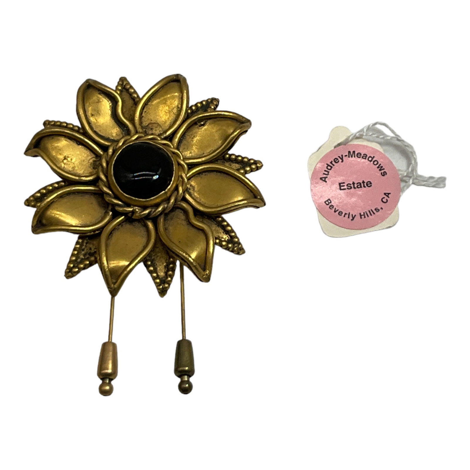 Vintage Large Isabel Canovas Signed Fur Brooch: Vintage Large Isabel Canovas Signed Fur Brooch, like some items in the auction this piece was purchased back in 1997 at the Audrey Meadows Estate, on this one we have the Tag to indicate the same. Pie