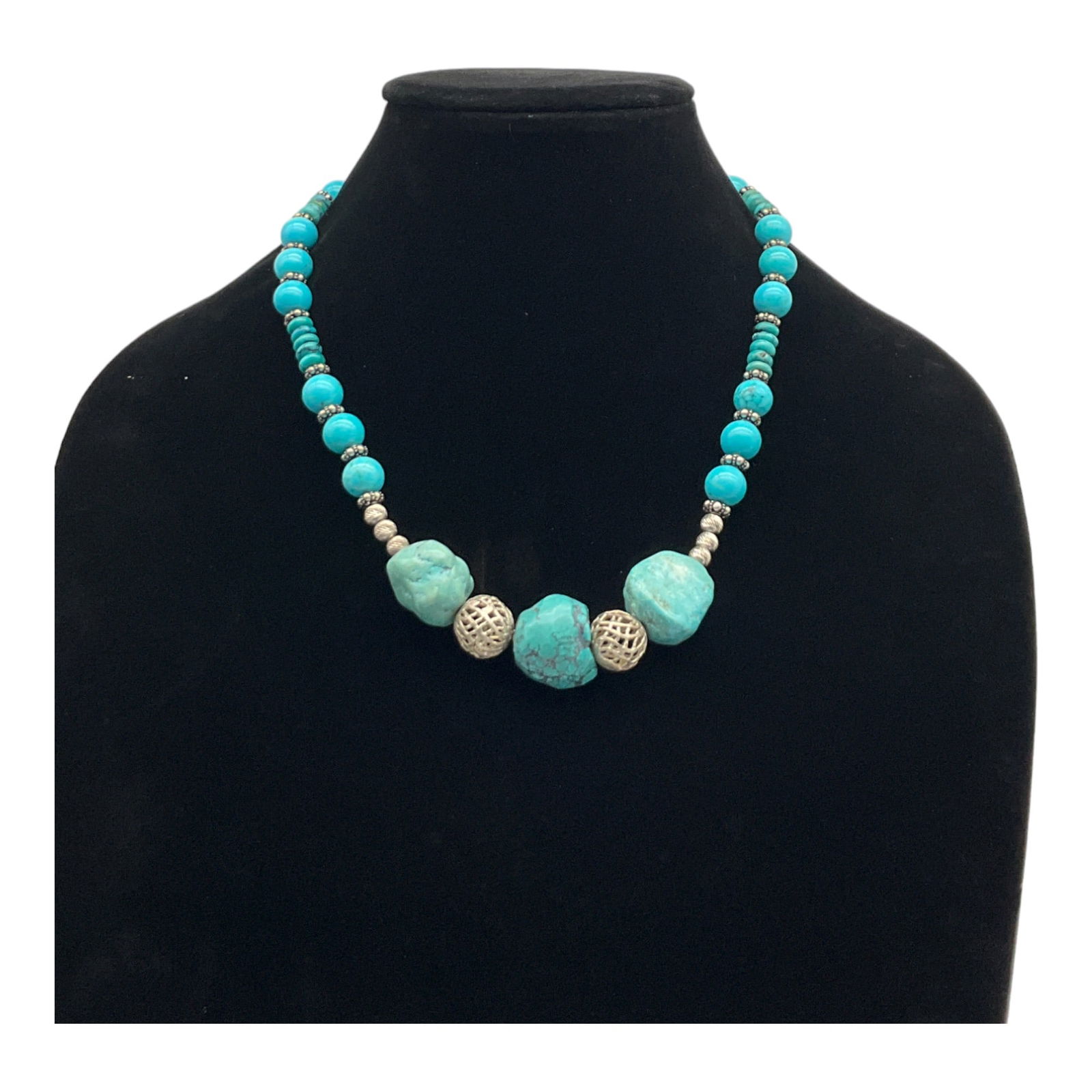 Vintage Turquoise Beaded Necklace (1 of 3)