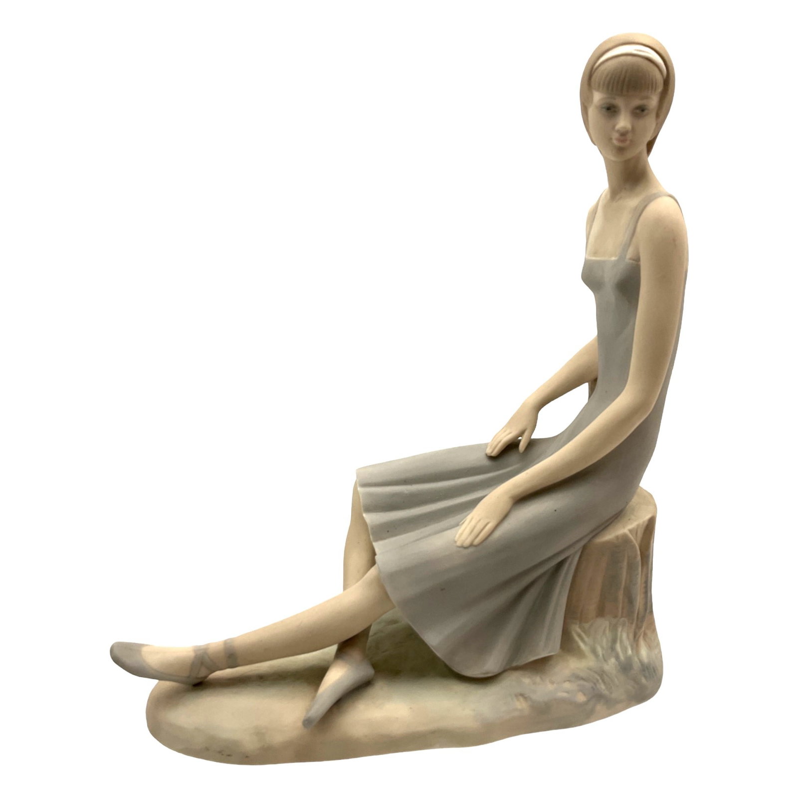 LLadro Zaphire Made in Spain Ballerina Figurine: LLadro Zaphire Made in Spain Ballerina Figurine 'Columbine' 1982. Approx. 10 inches tall x 4 wide x 9 deep, 2.7 lbs.