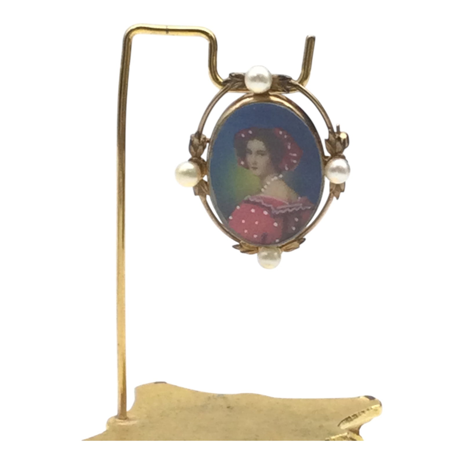 VTG. Carl Art 12K GF Portrait Pendant/Brooch: Vintage Carl Art 1/20 12K GF Portrait Pendant/Brooch adorned with Pearls, Oval shaped portrait. Approx. 1.25 inches tall x 1 inch wide.