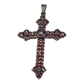 Vintage 925 Garnets Cross