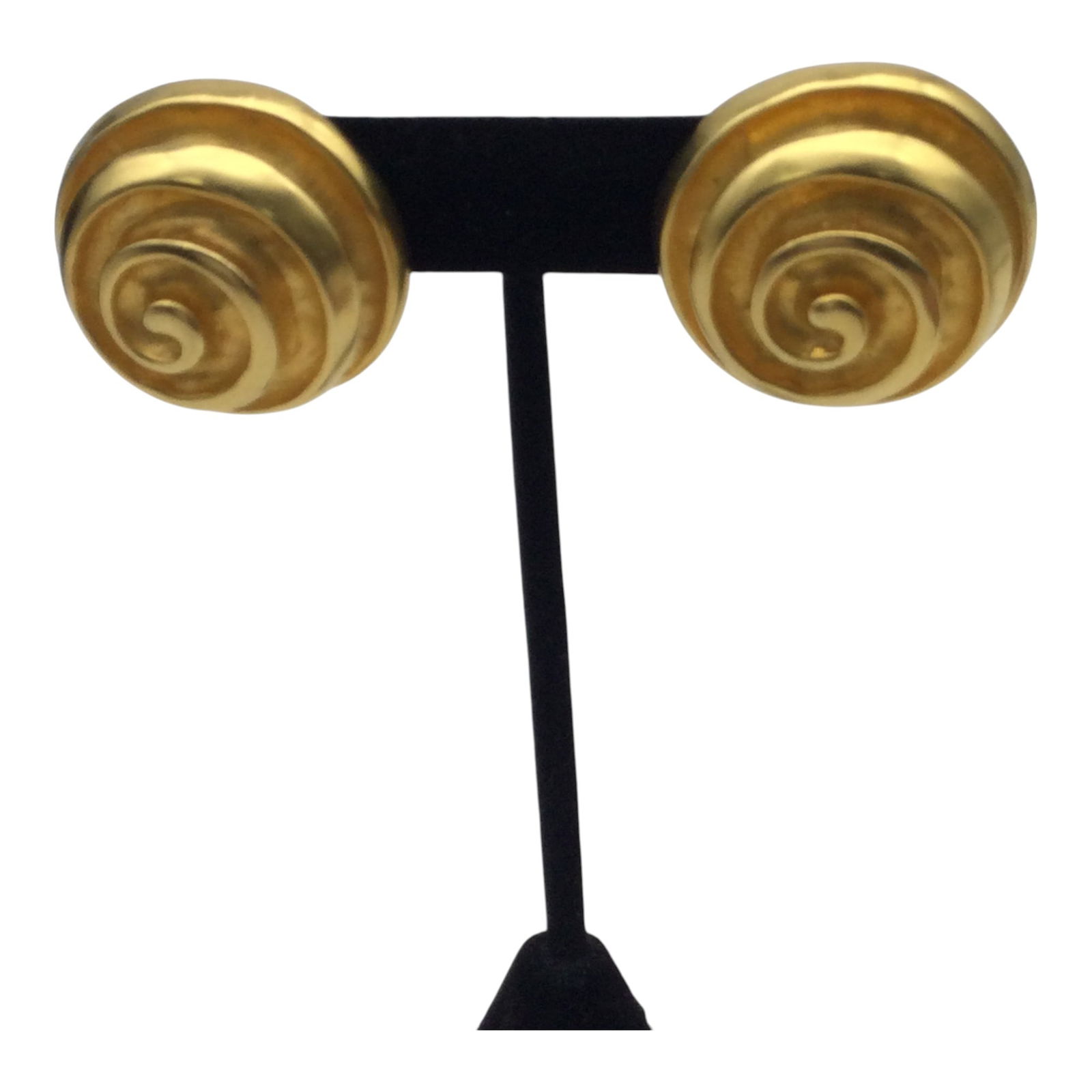 Vintage Robert Lee Morris Gold Clip On Earrings: Vintage Robert Lee Morris Gold spiral Clip On Earrings. Approx. 1-1/8 inches tall x 1.25 wide x 0.5 deep, 1.4 oz.