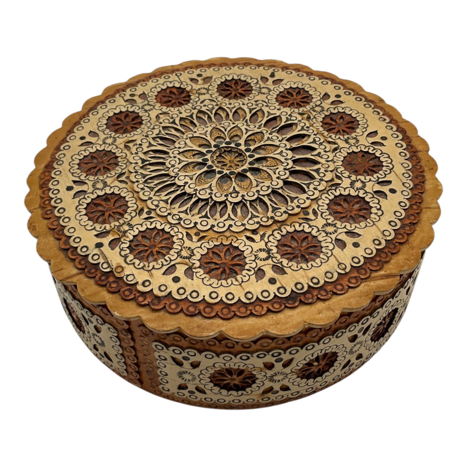Russian Beresta Birch Bark Trincket Box (1 of 6)