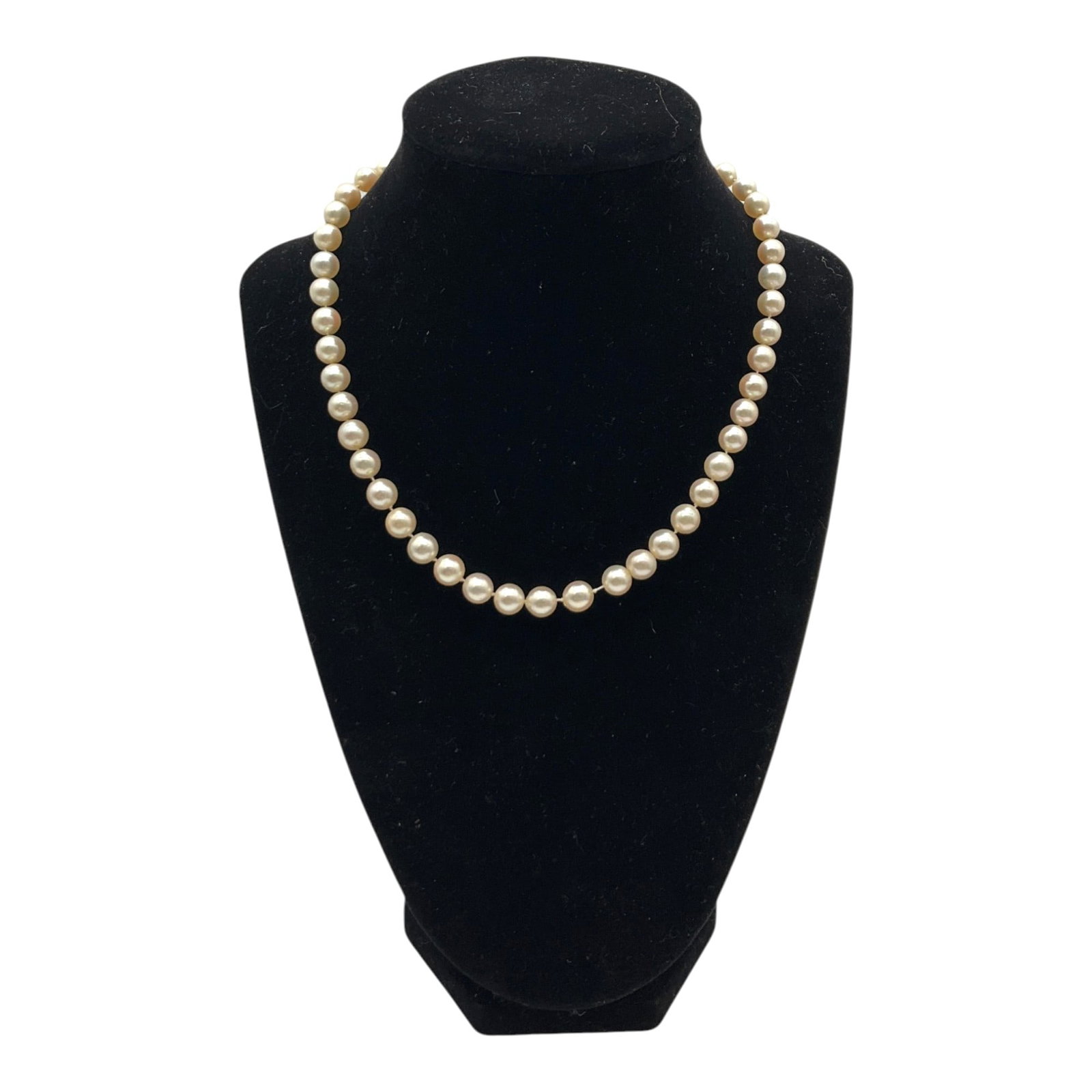 Vintage 14K Gold Closure Pearl Choker 'M" Hallmarked (1 of 3)