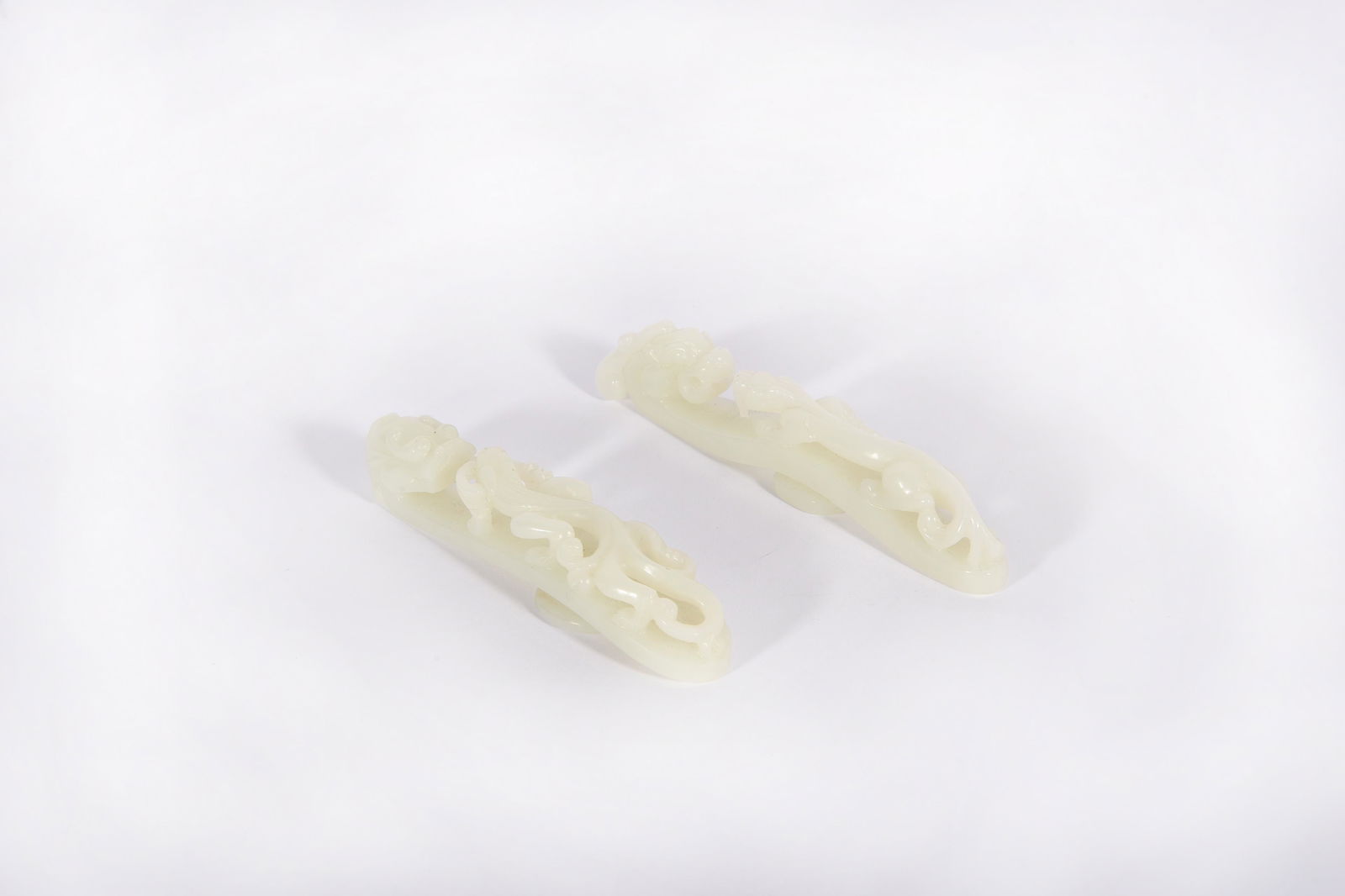 Two White Jade Belt Hooks Qing Dynasty (1 of 6)
