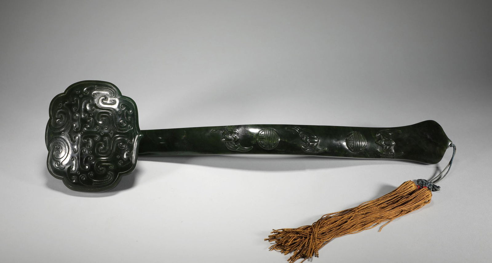 Hetian Jade Ruyi 18th century China qing Dynasty (1 of 8)